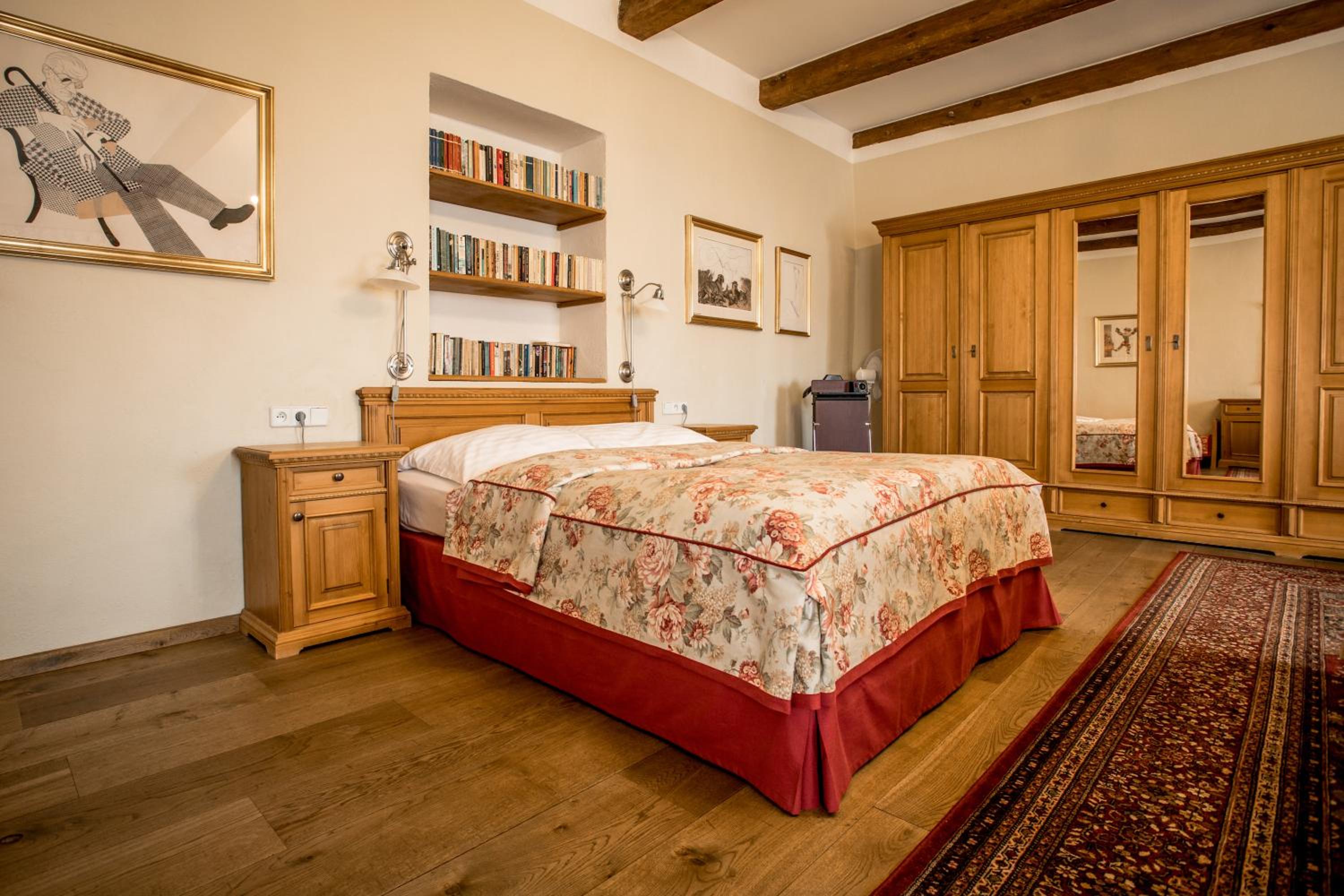 Superior Double Room - Photo 9