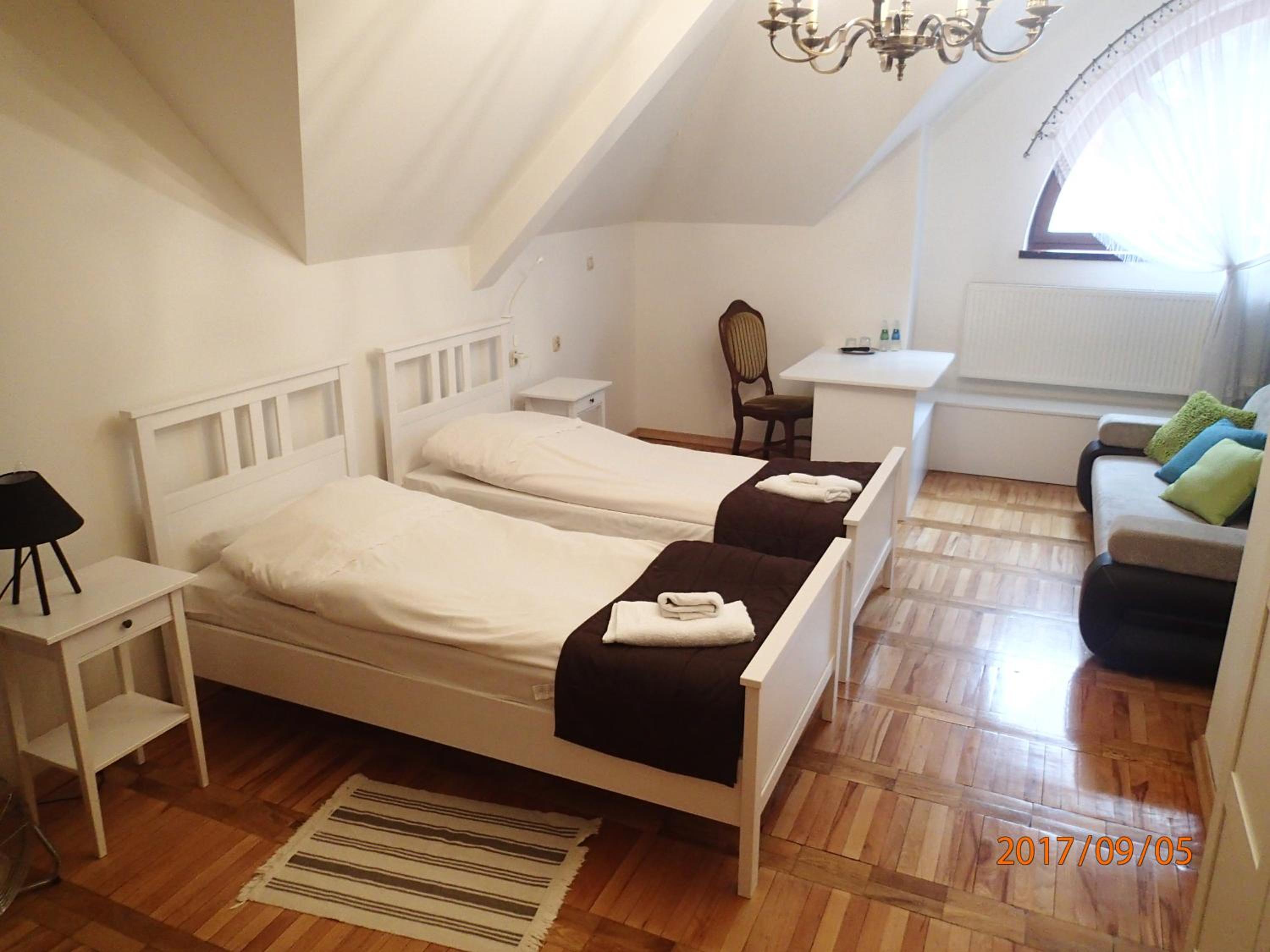 Deluxe Double Room - Photo 1