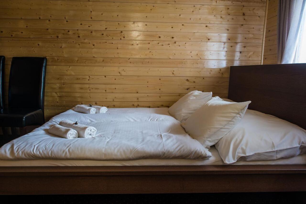 Deluxe Double Room with Bath photo 1