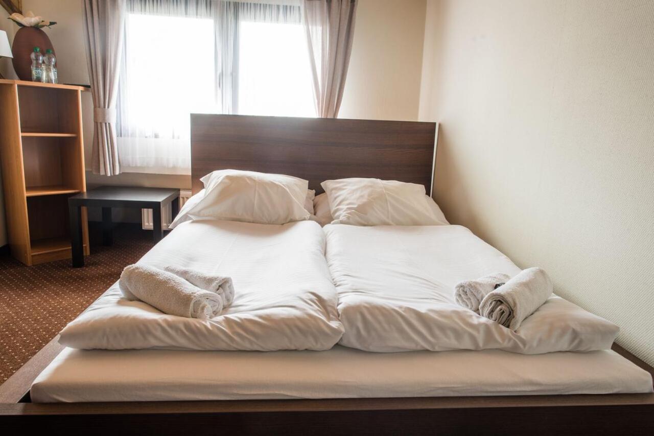 Deluxe Double Room with Bath photo 1