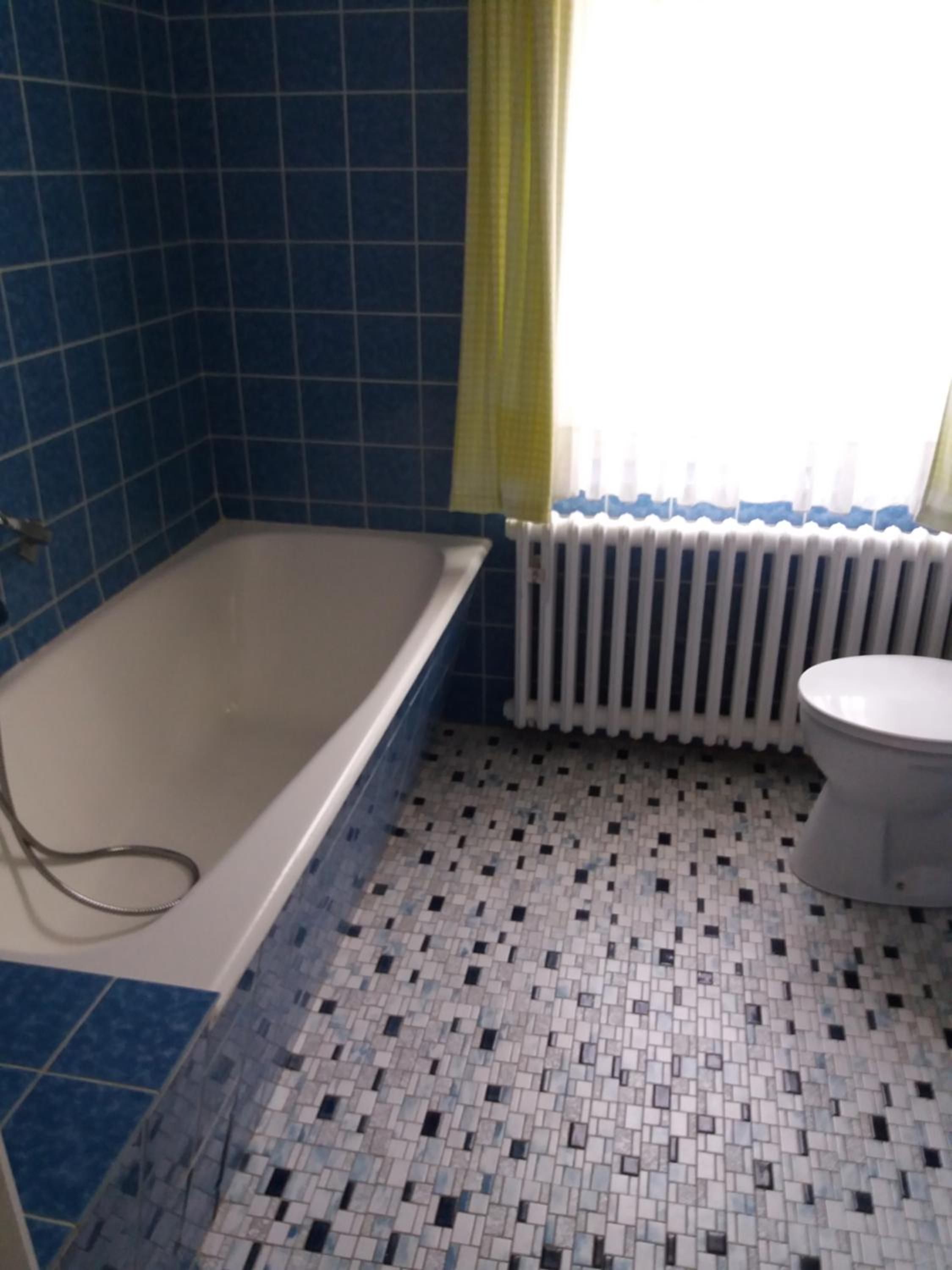 Single Room with Private Bathroom photo 3