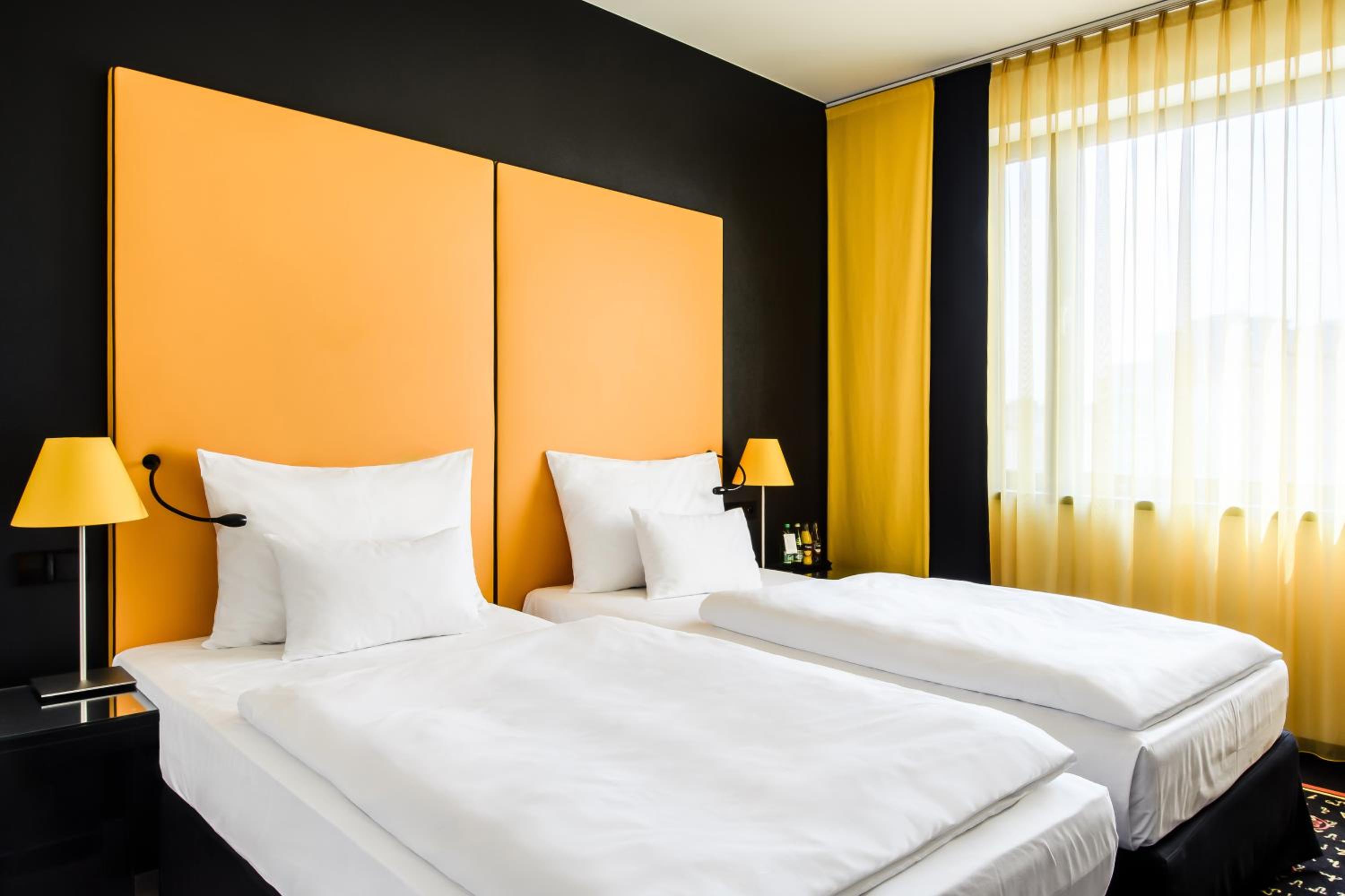 Executive Twin Room - Photo 5