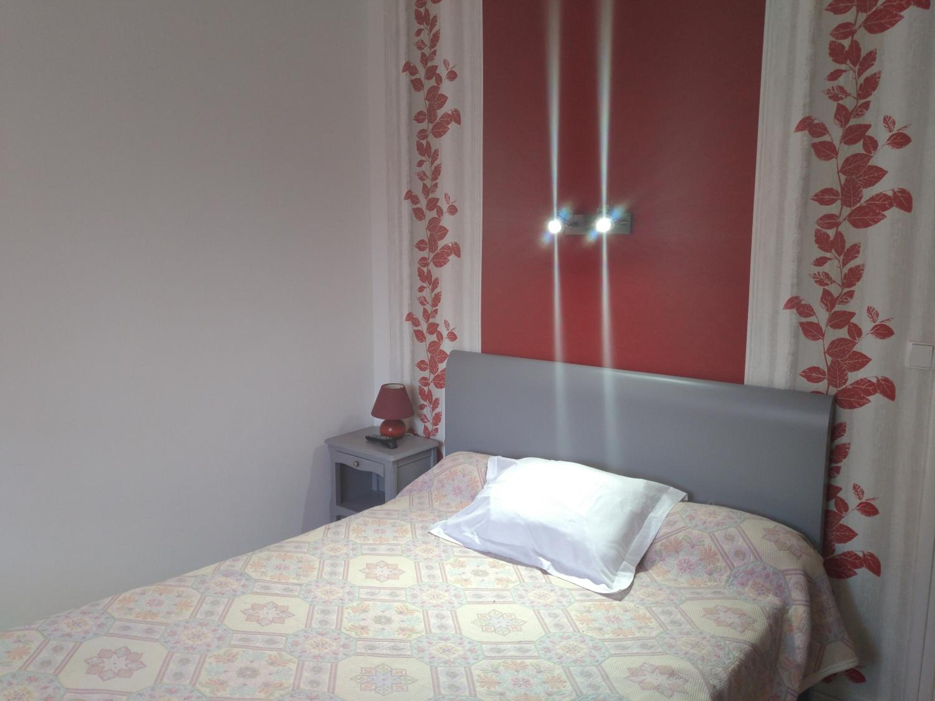 Standard Double Room photo 3