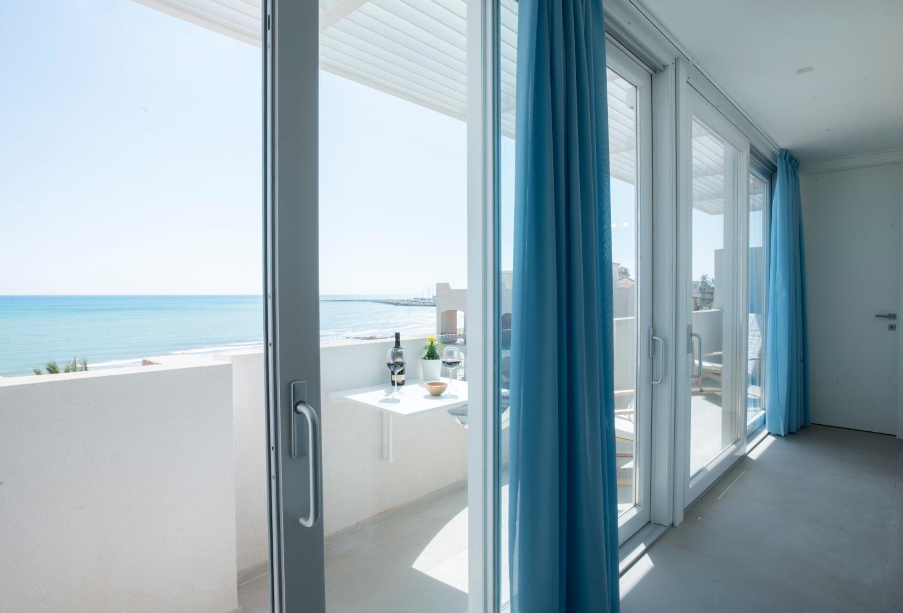 Apartment with Sea View photo 3