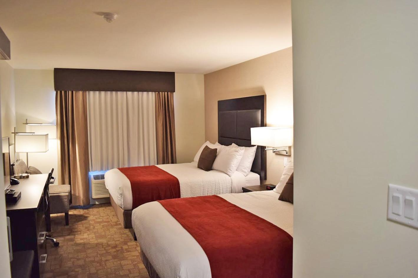 Queen Room with Two Queen Beds - Non-Smoking