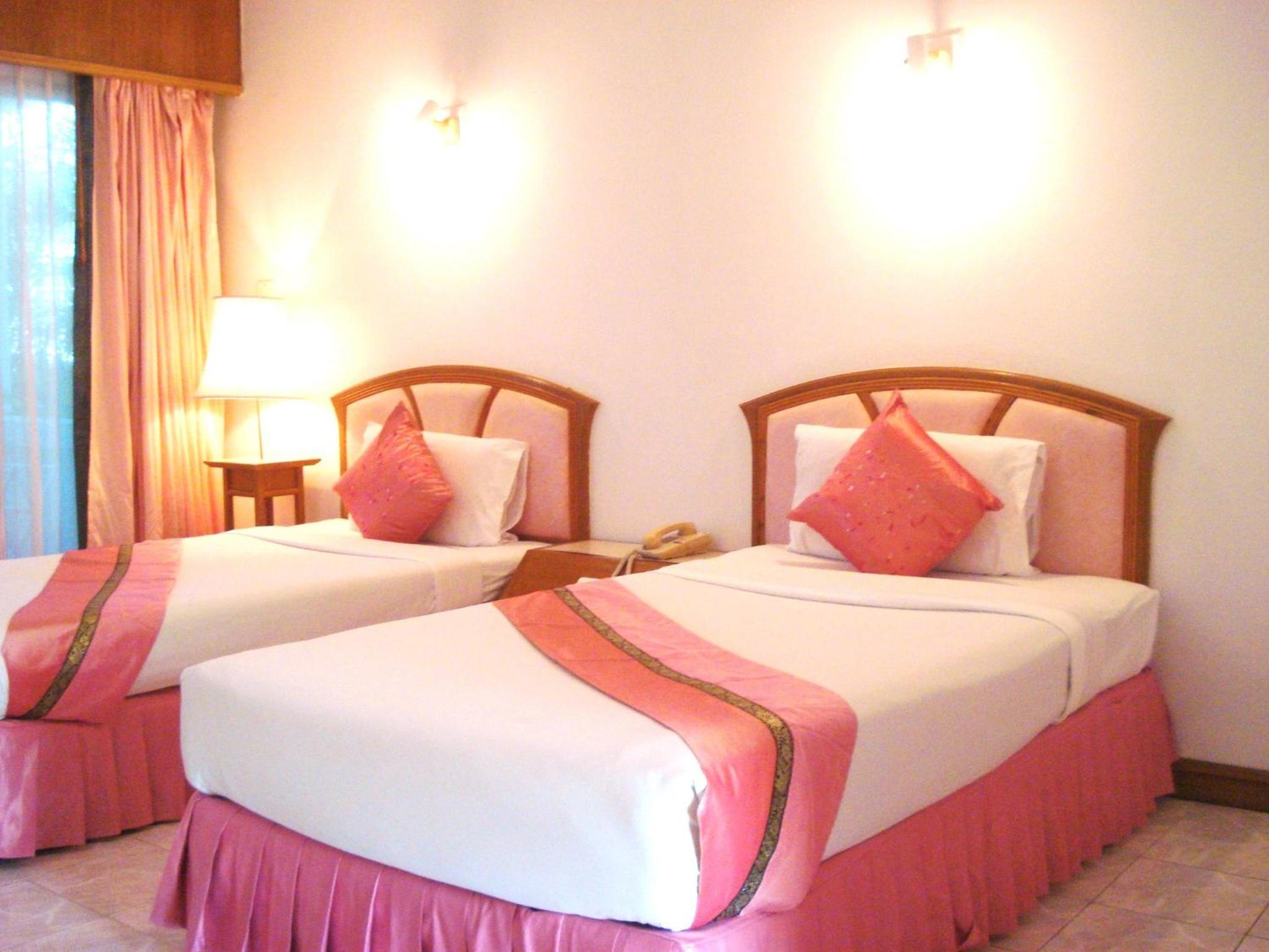Deluxe Double or Twin Room with Balcony photo 2