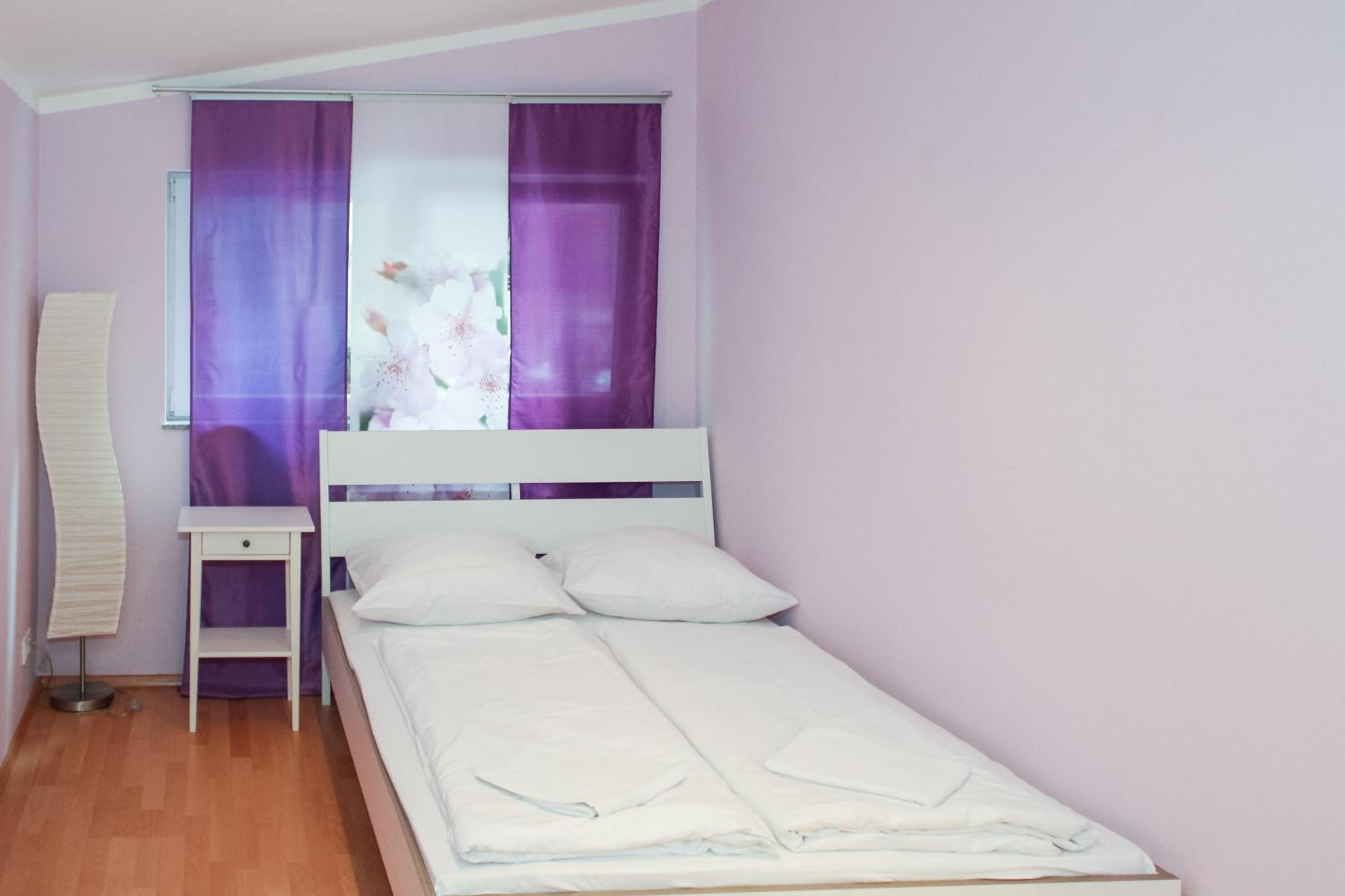Two-Bedroom Apartment - Photo 3