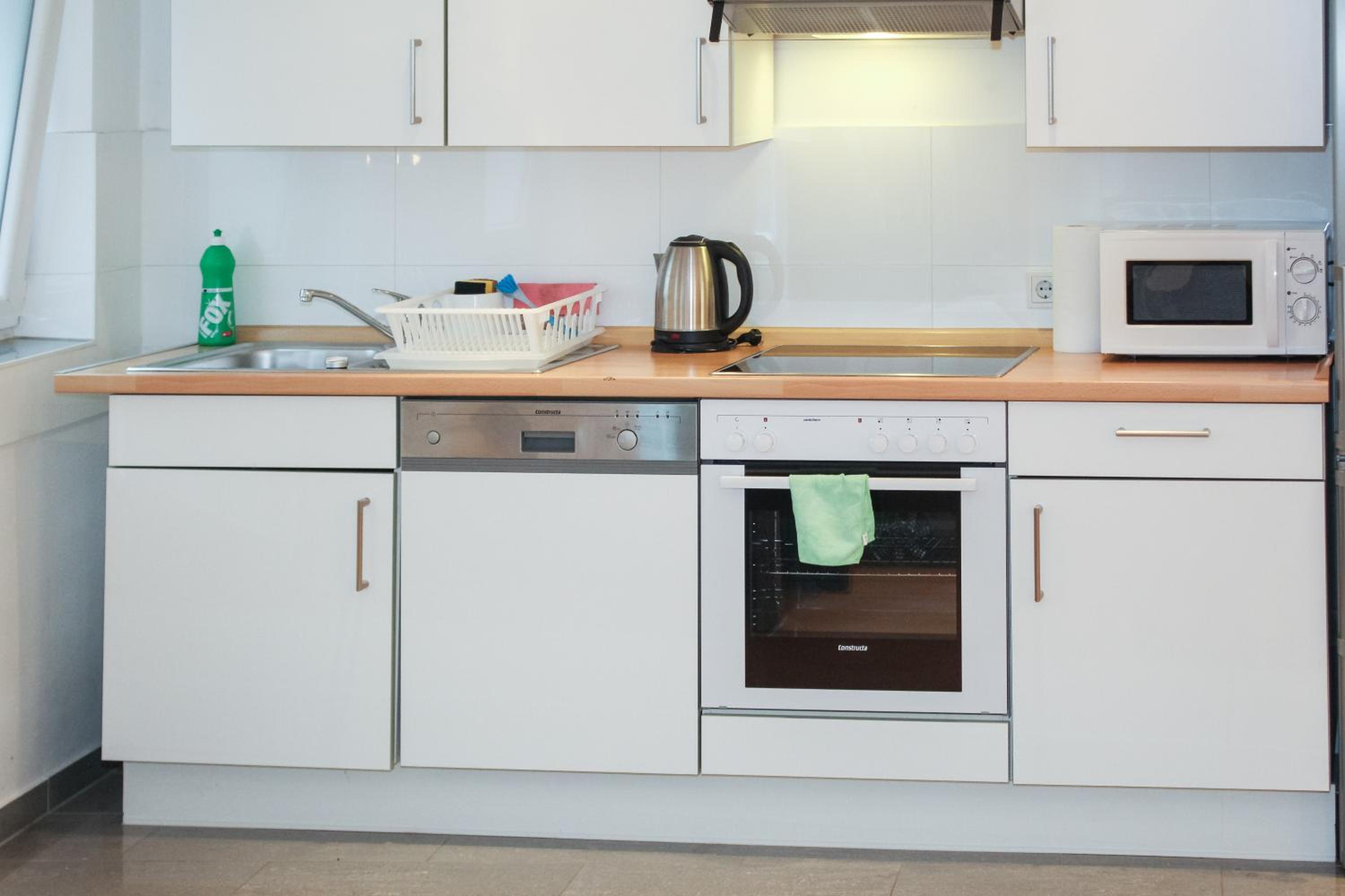 Two-Bedroom Apartment - Photo 4