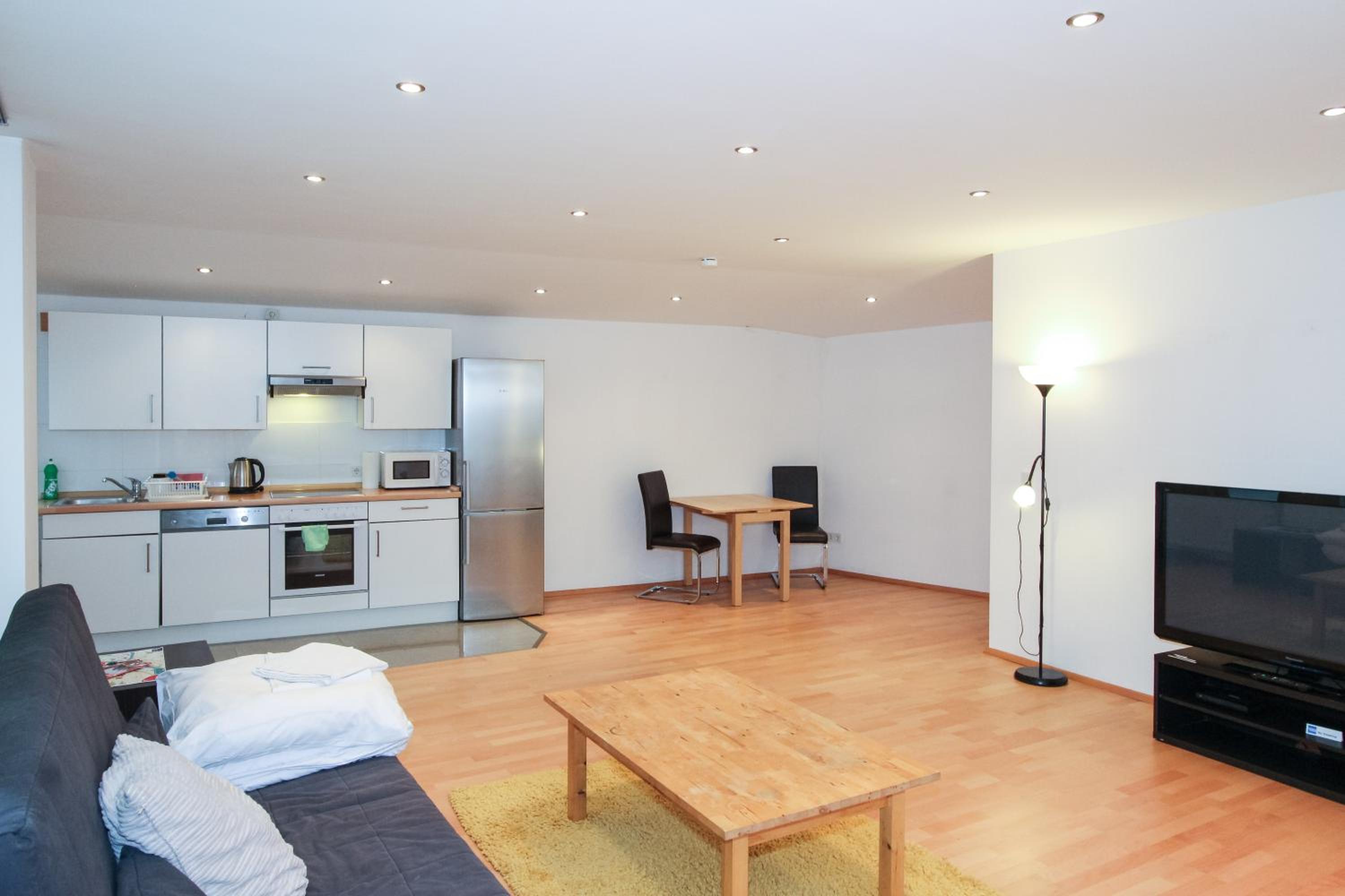 Two-Bedroom Apartment - Photo 2