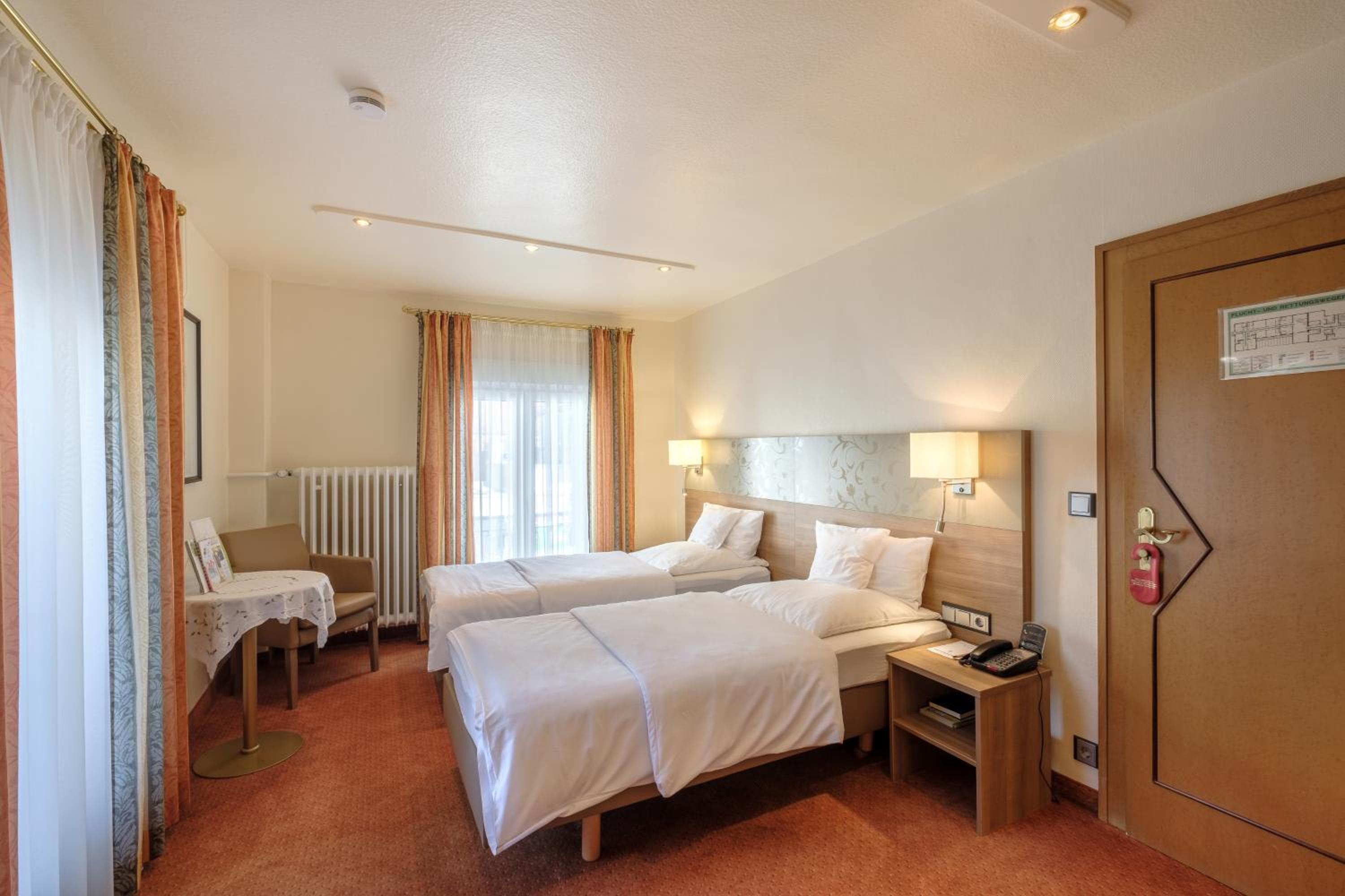 Comfort Double Room - Photo 5