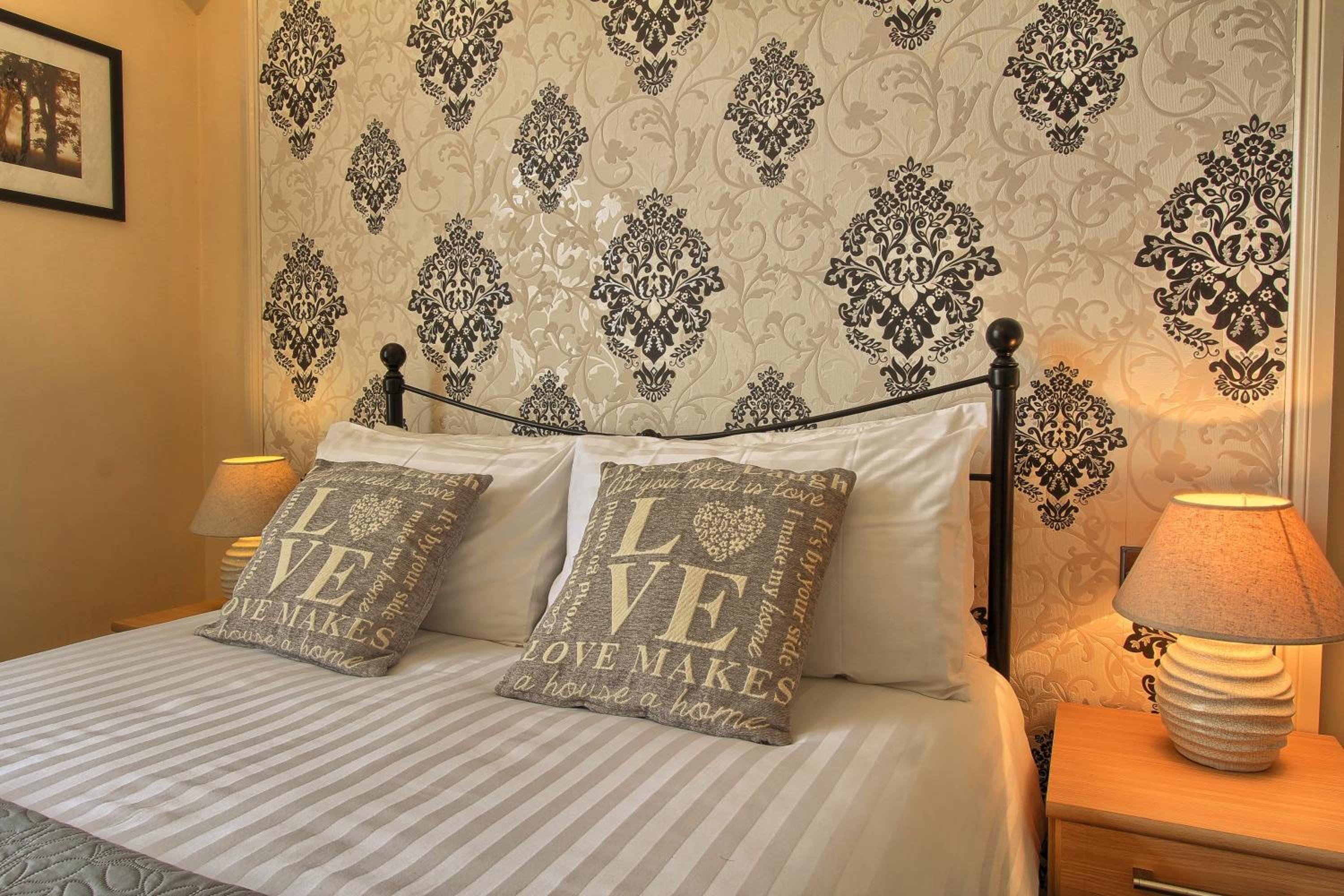 Standard Double Room photo 2