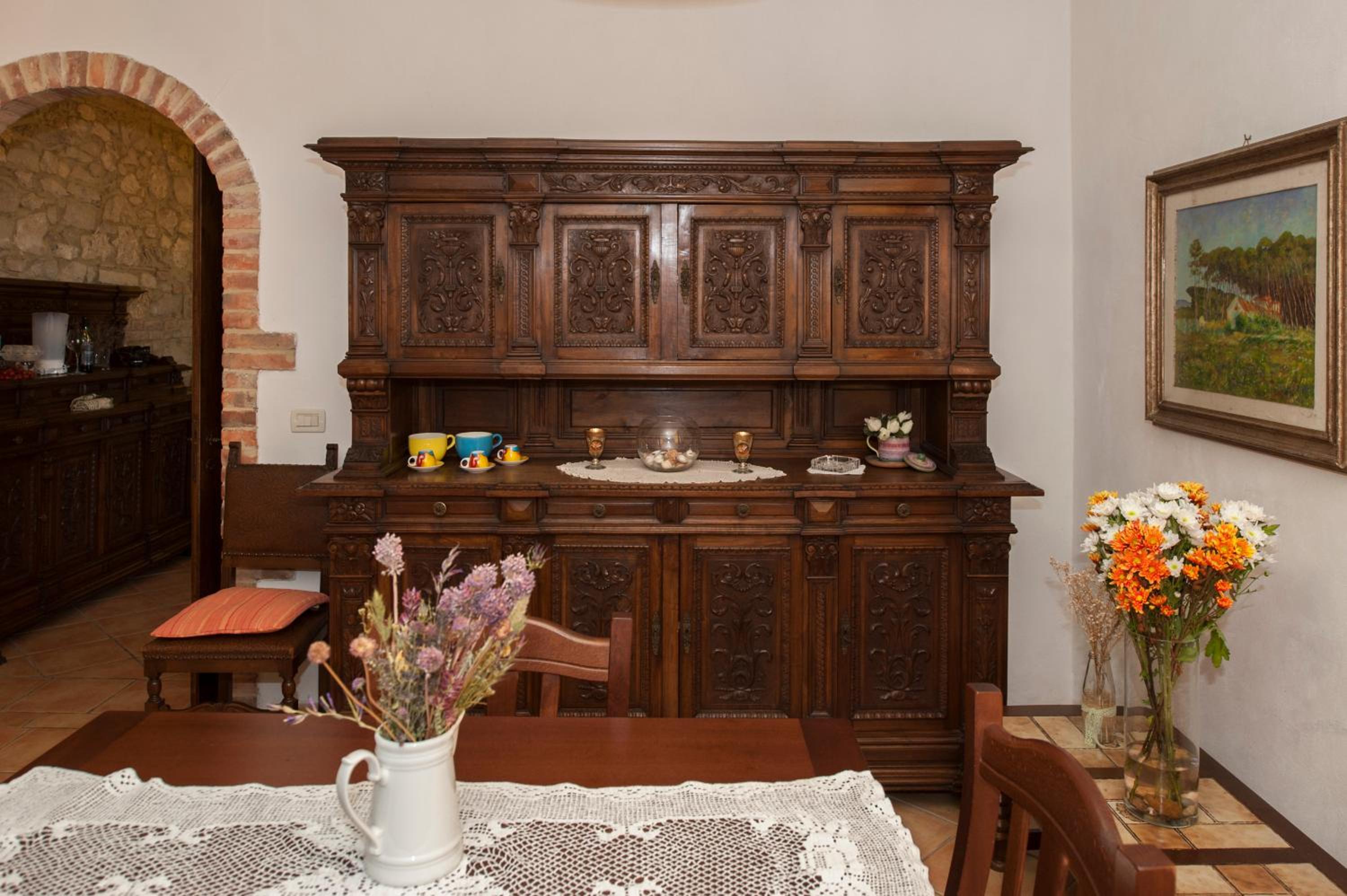 One-Bedroom Apartment - Photo 17