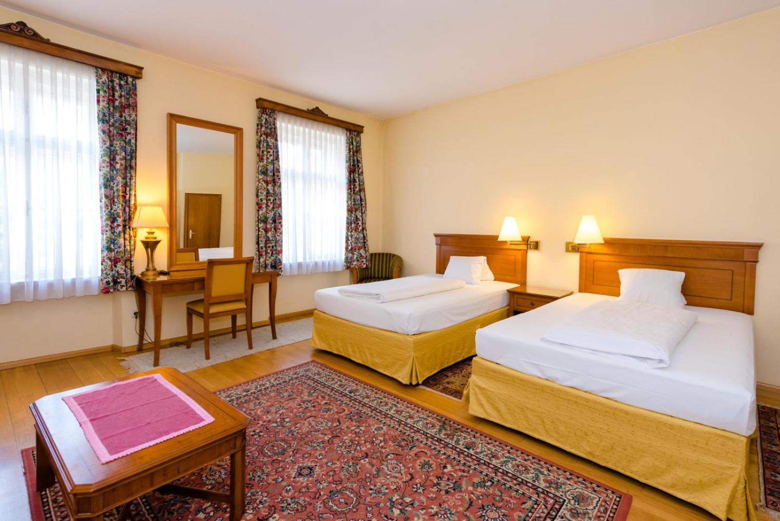 Double or Twin Room photo 2