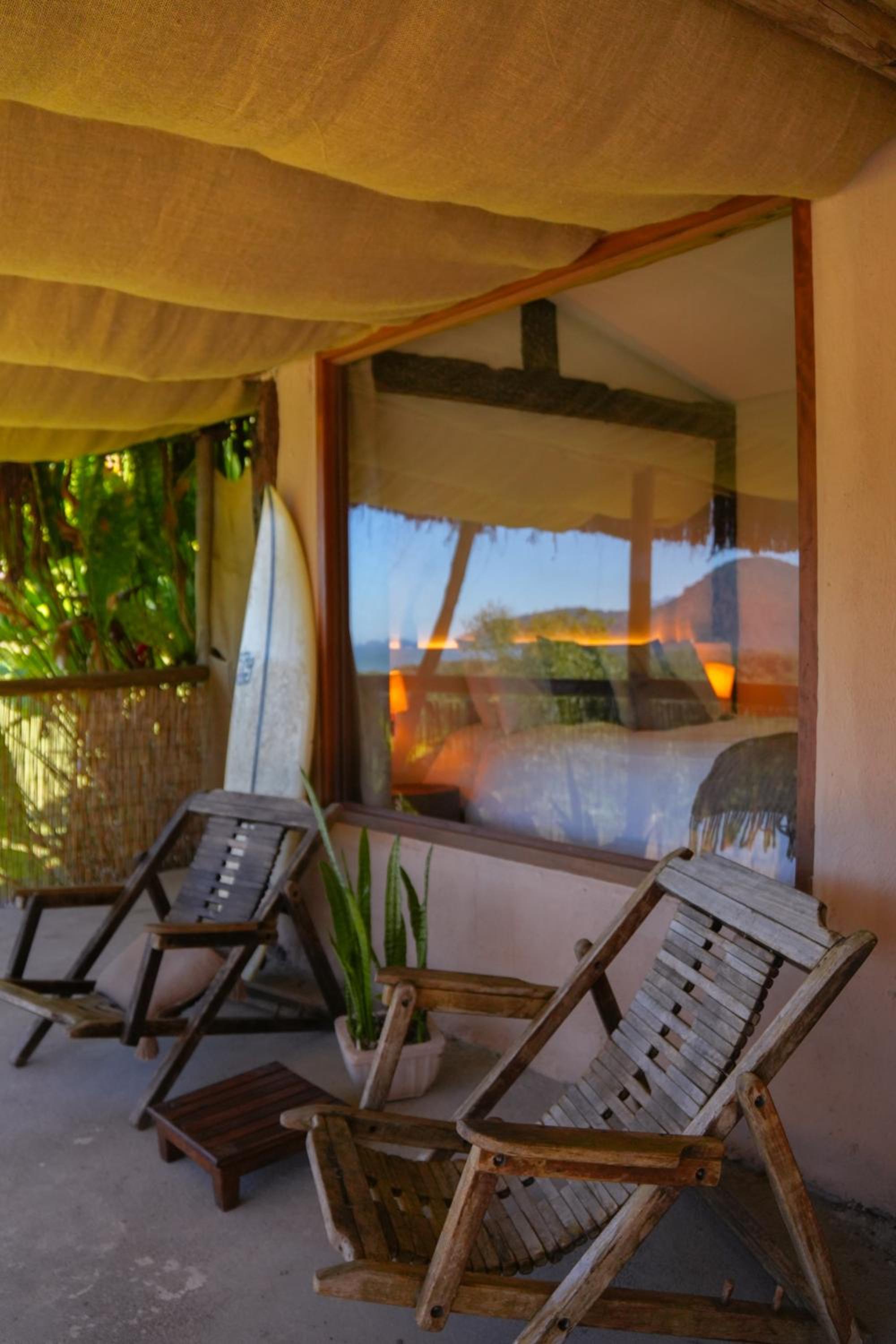 Deluxe Double Room with Balcony and Sea View