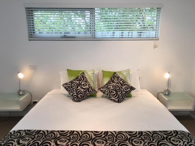 Two-Bedroom Apartment - Photo 10
