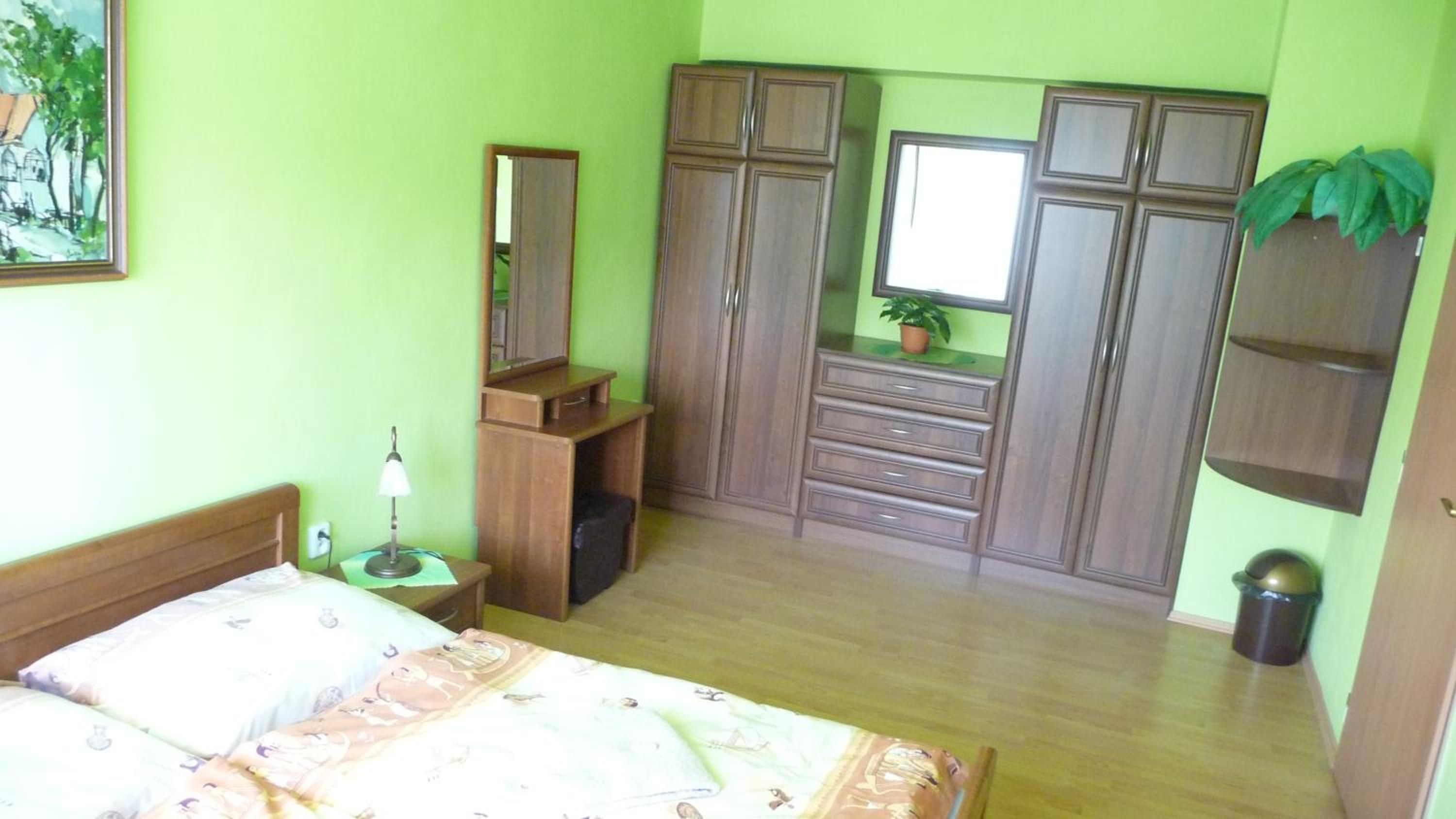 Suite (3 Adults) - Photo 2