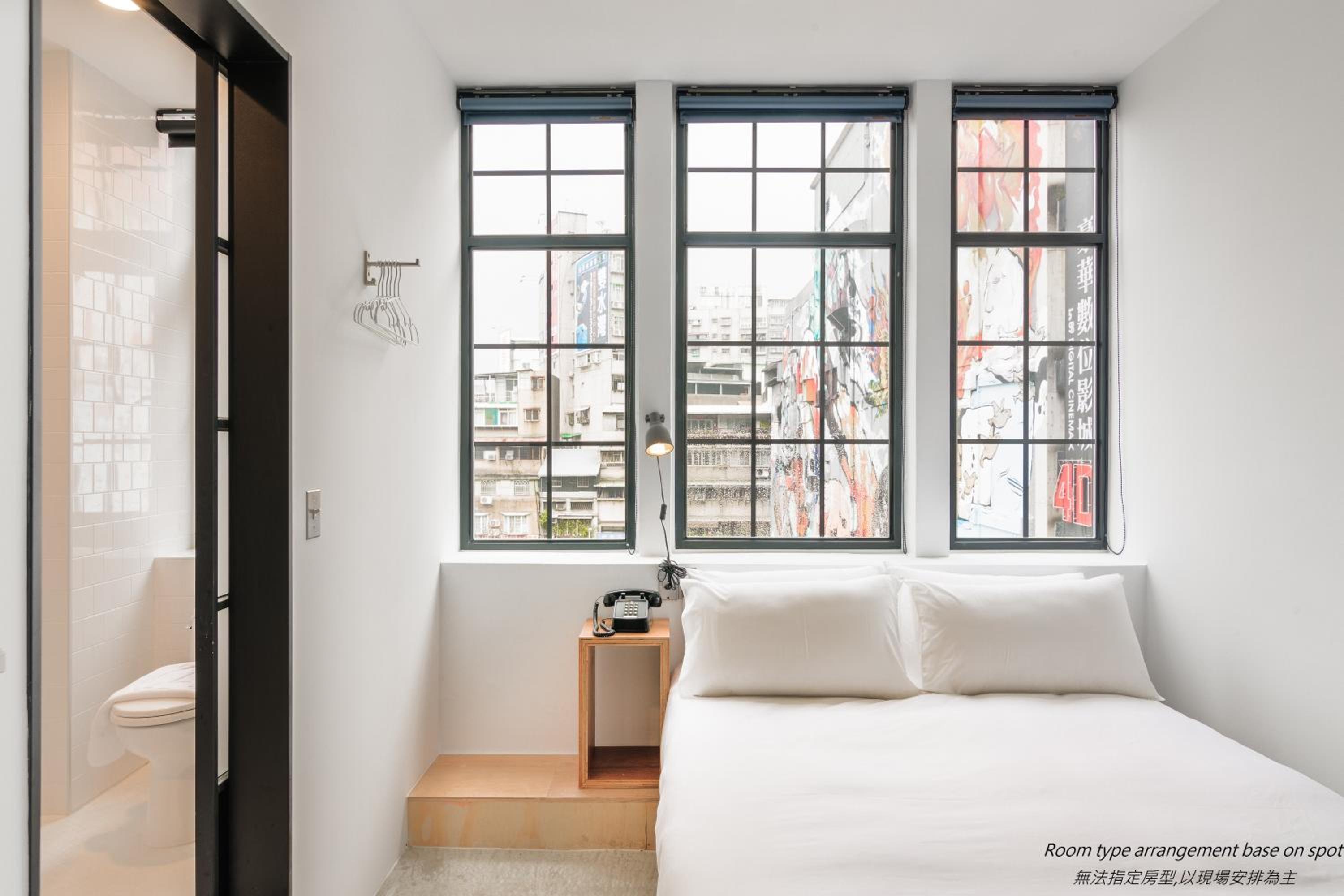 Superior Double Room with Street View
