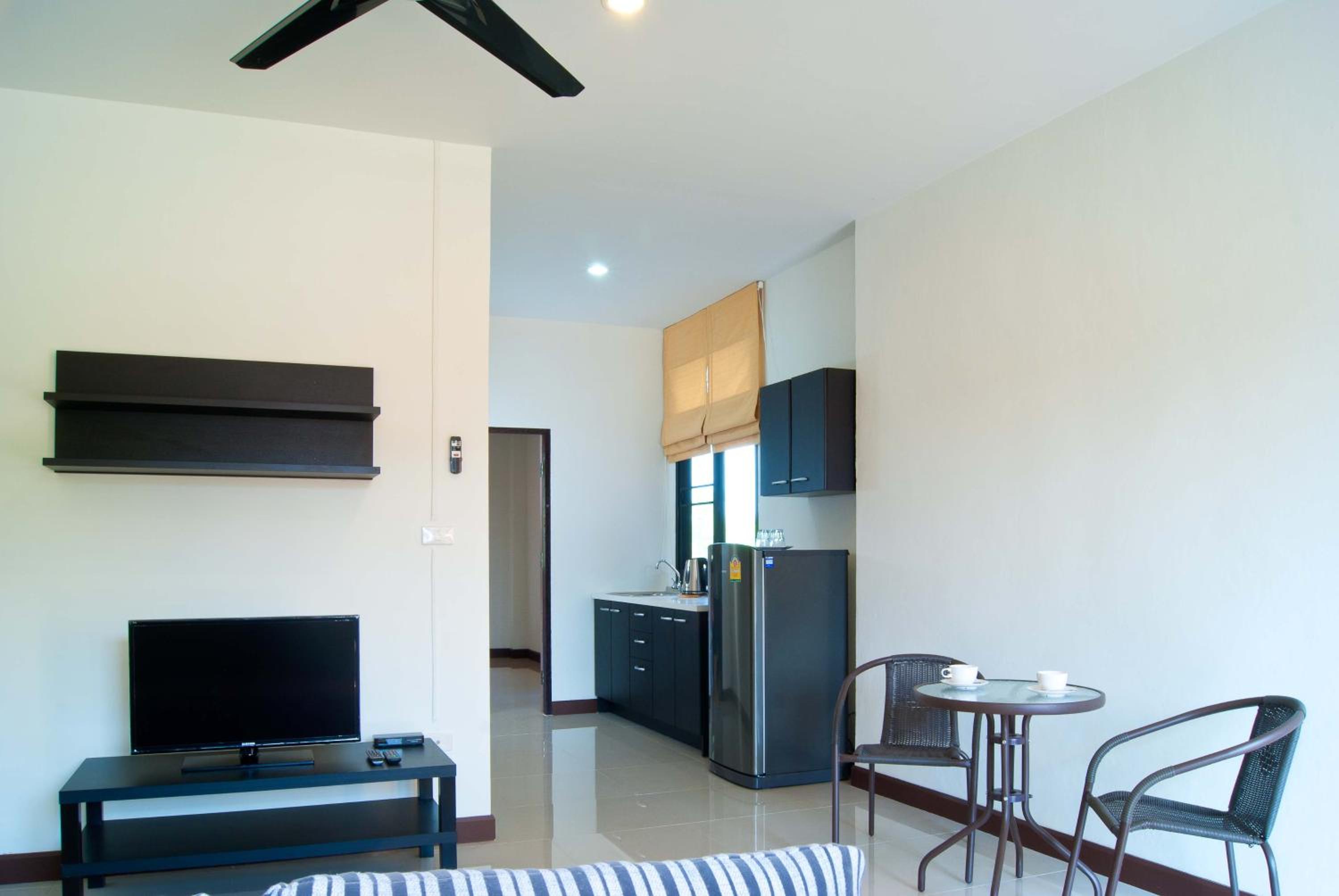 Deluxe Apartment
