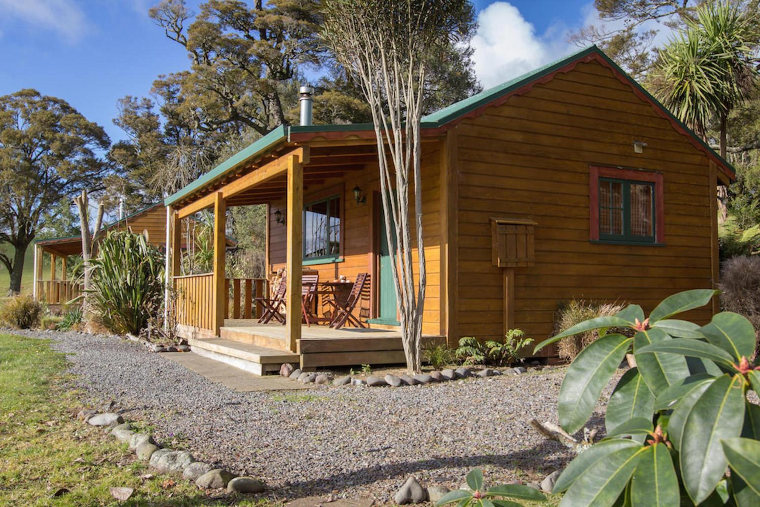 Cottage with Mountain View photo 2