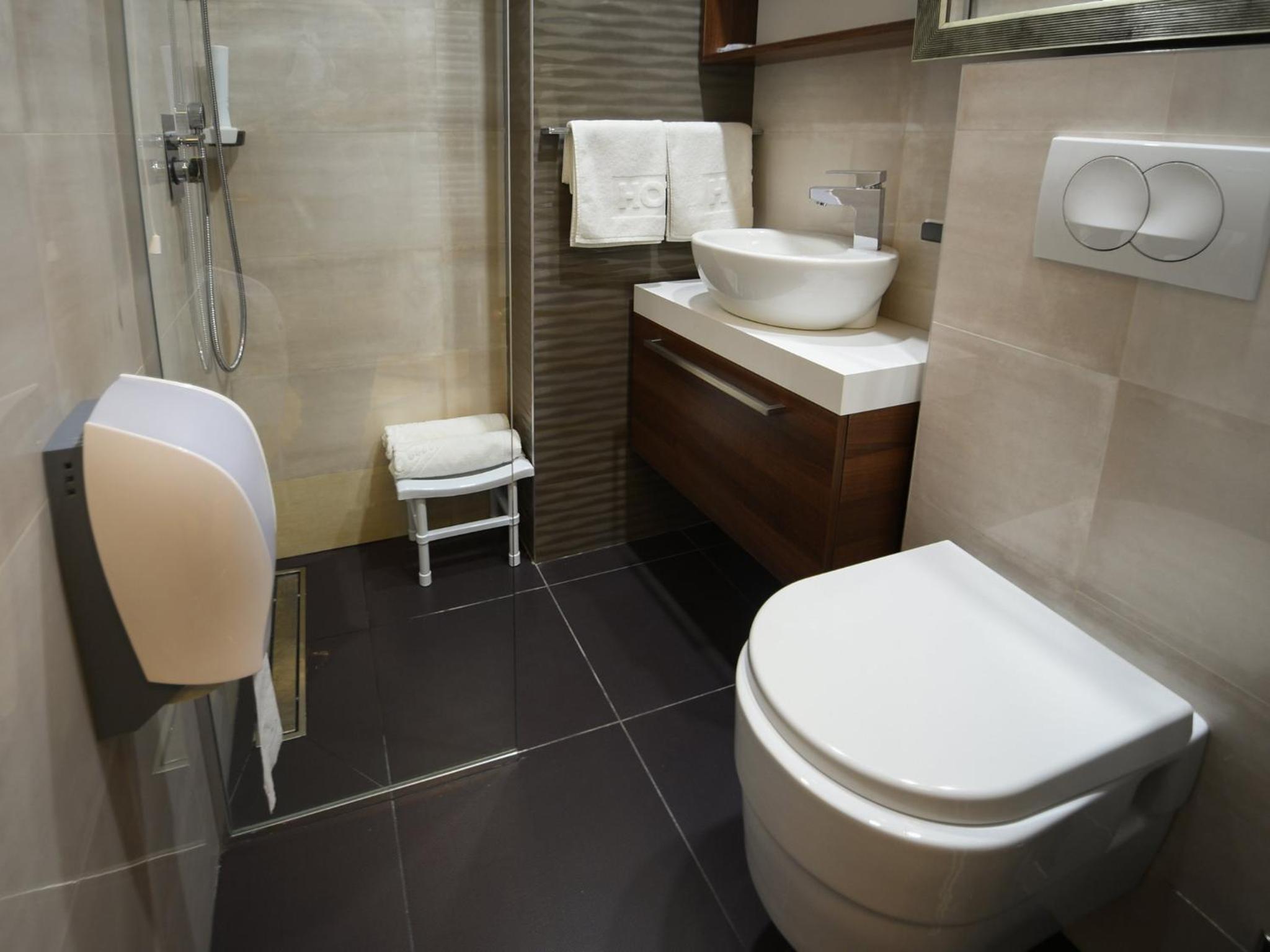 Double or Twin Room photo 2