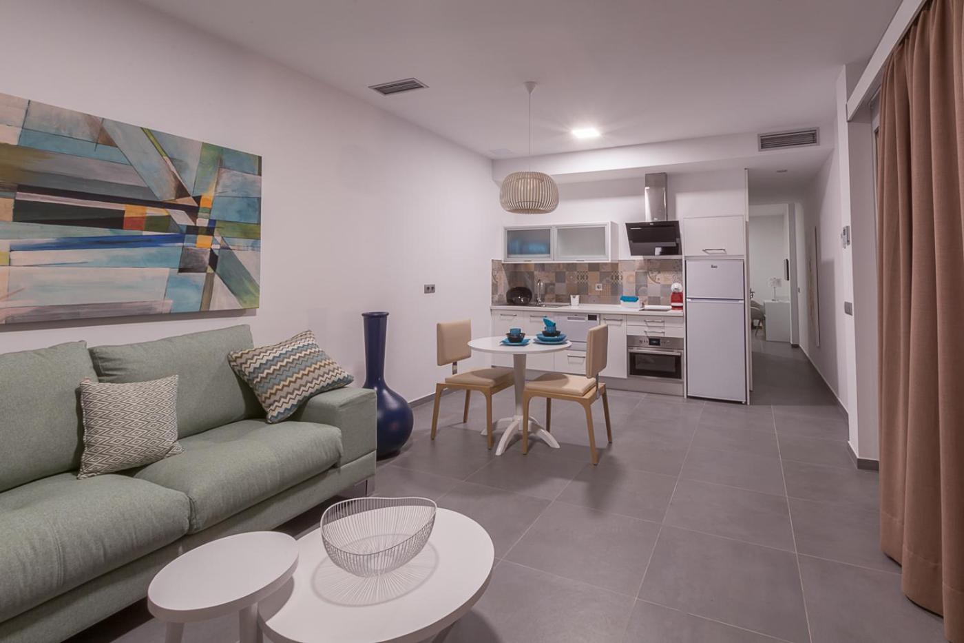 One-Bedroom Villa with Terrace photo 2