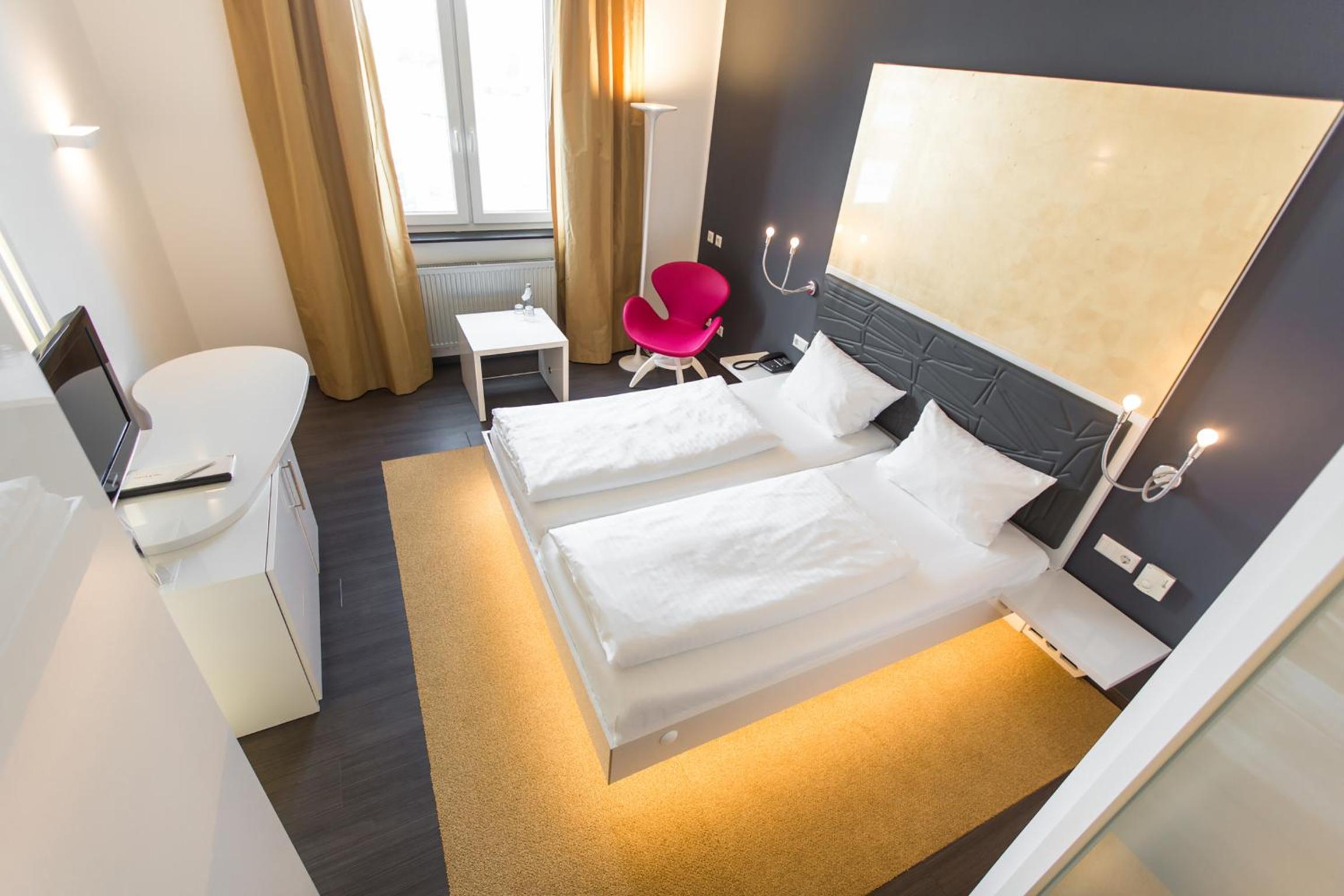 Superior Double Room - Photo 3