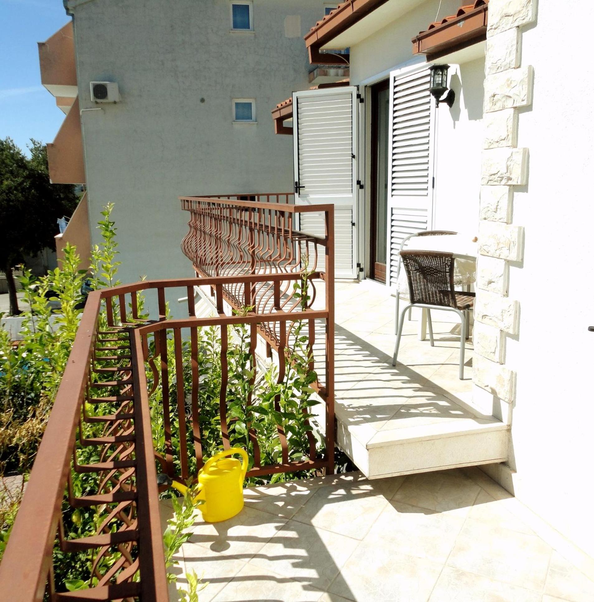 One-Bedroom Apartment with Sea View (5 Adults) - Photo 27