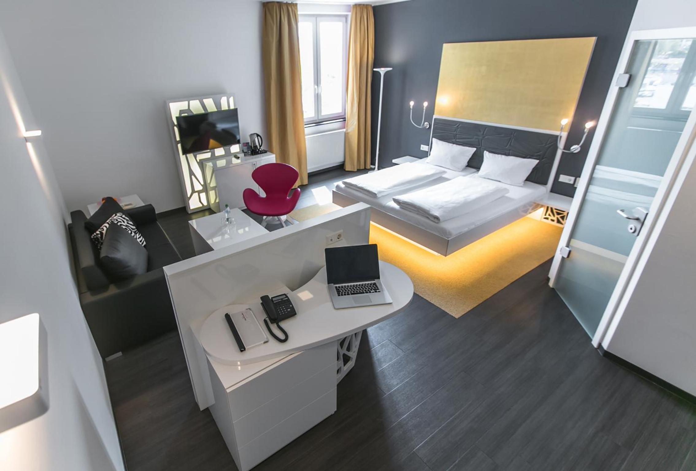 Deluxe Double Room - Photo 1