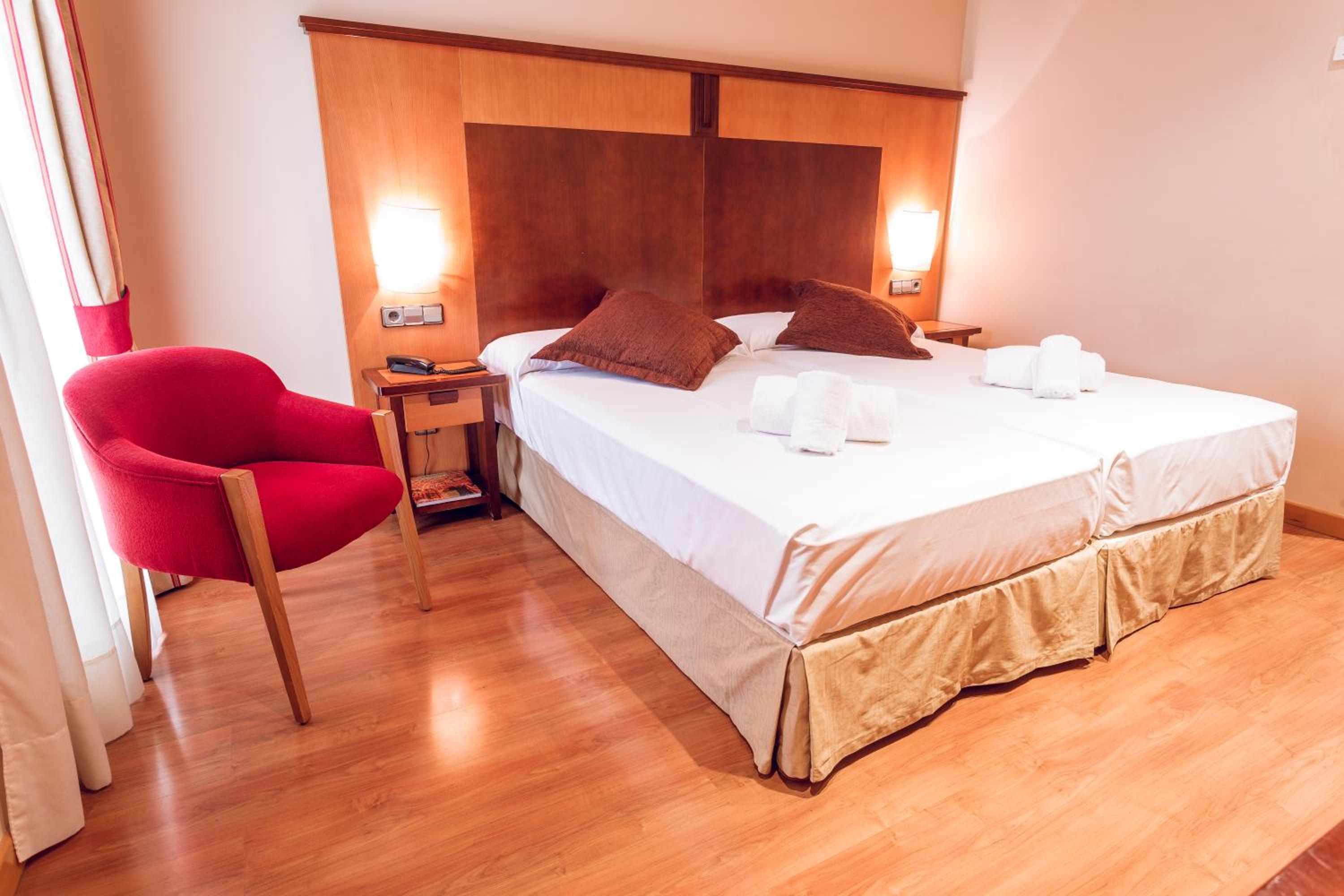 Twin Room  - Photo 5
