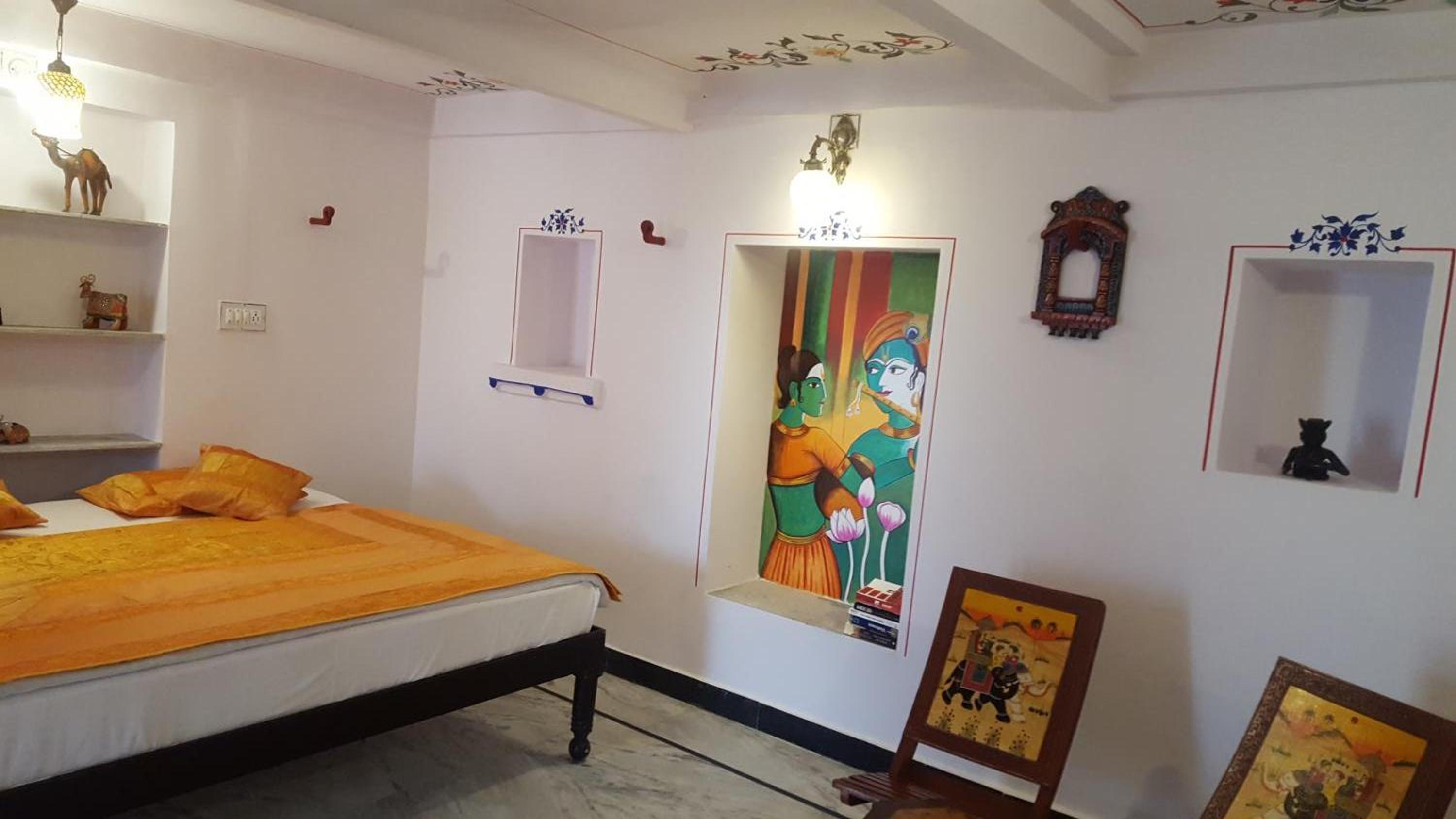 Deluxe Queen Room - Photo 6