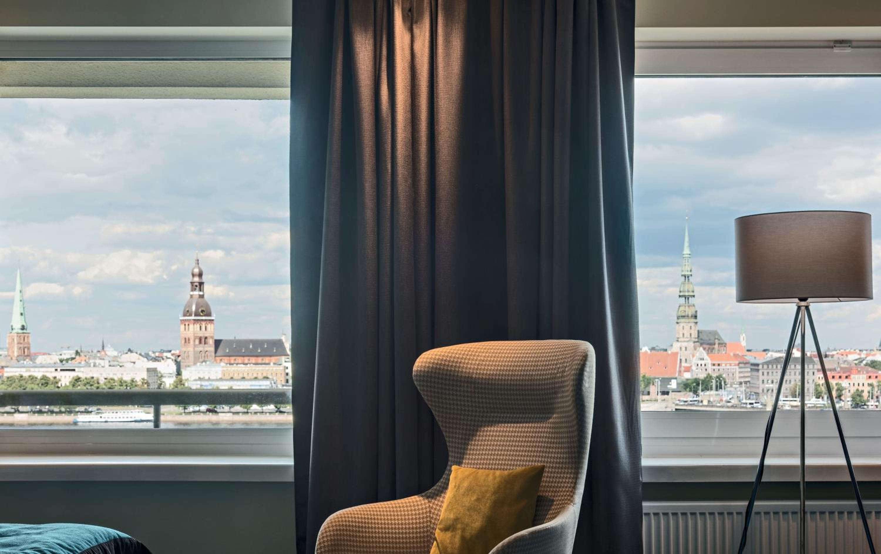 Presidential Suite with Spa Access photo 3