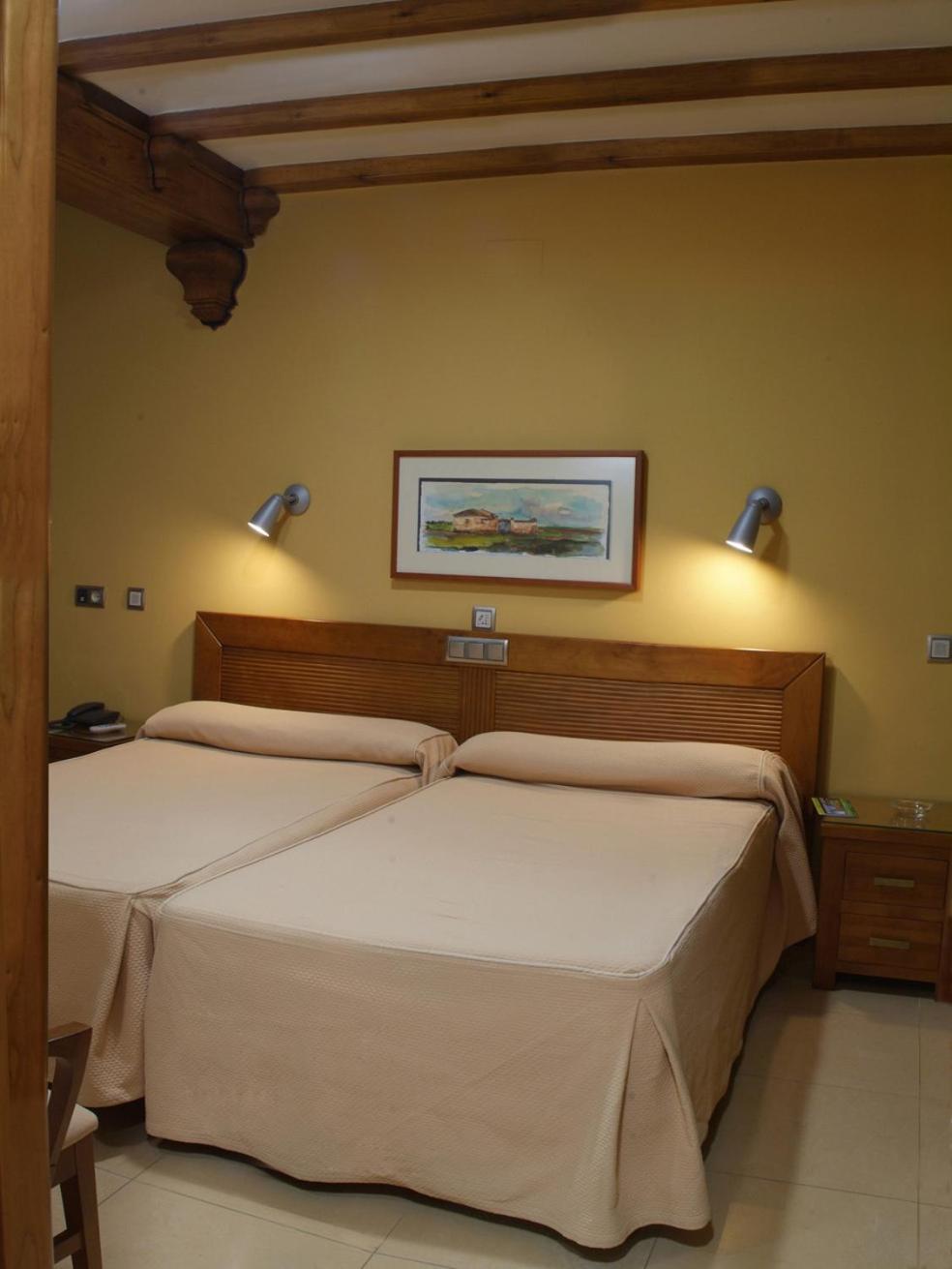 Habitación Doble o con Dos Camas
