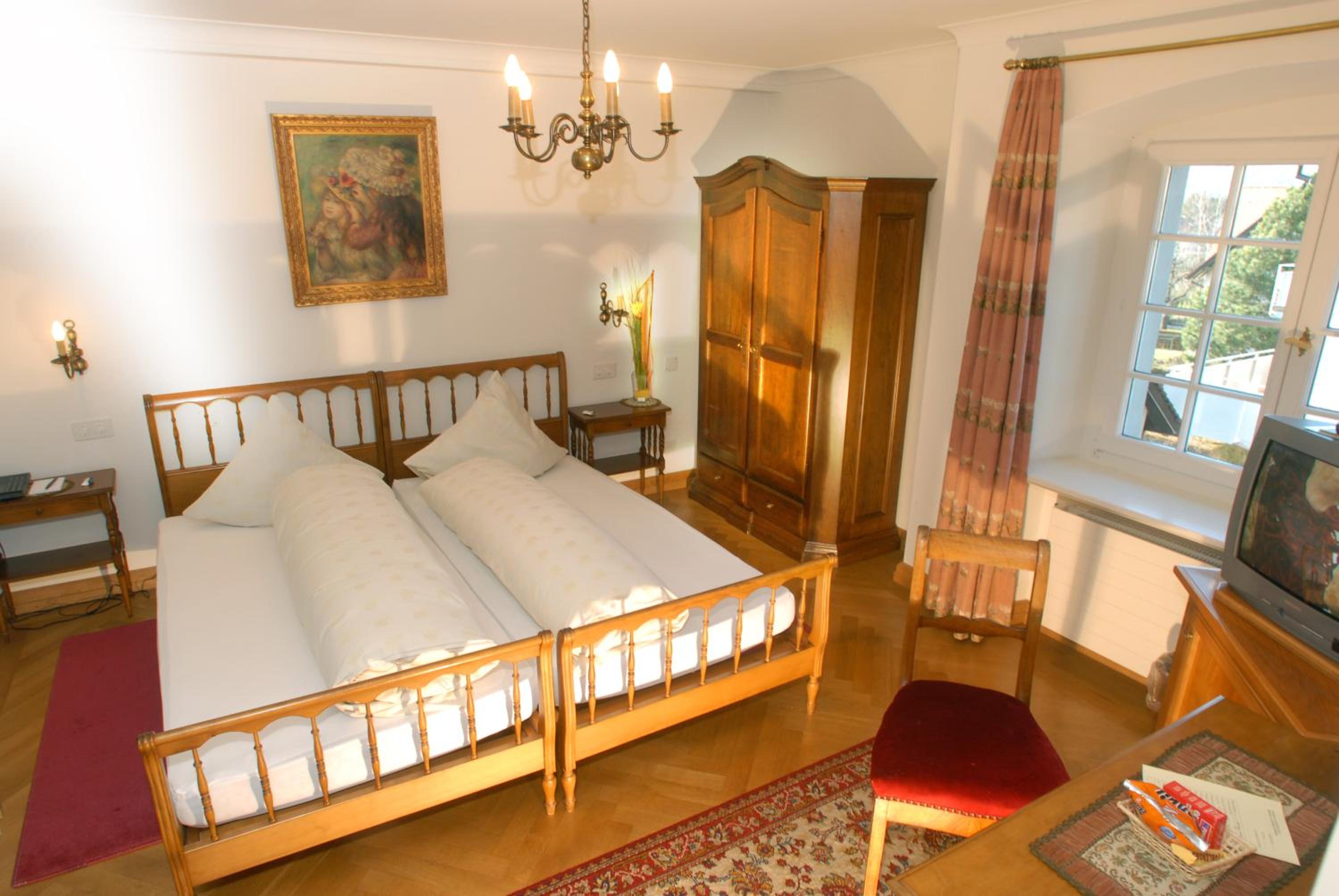 Standard Double Room - Photo 5
