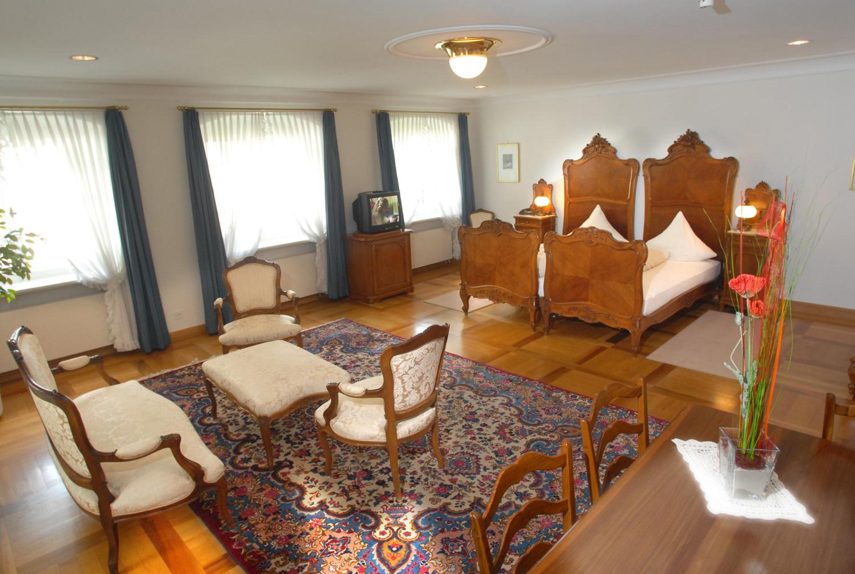 Deluxe Double Room - Photo 7
