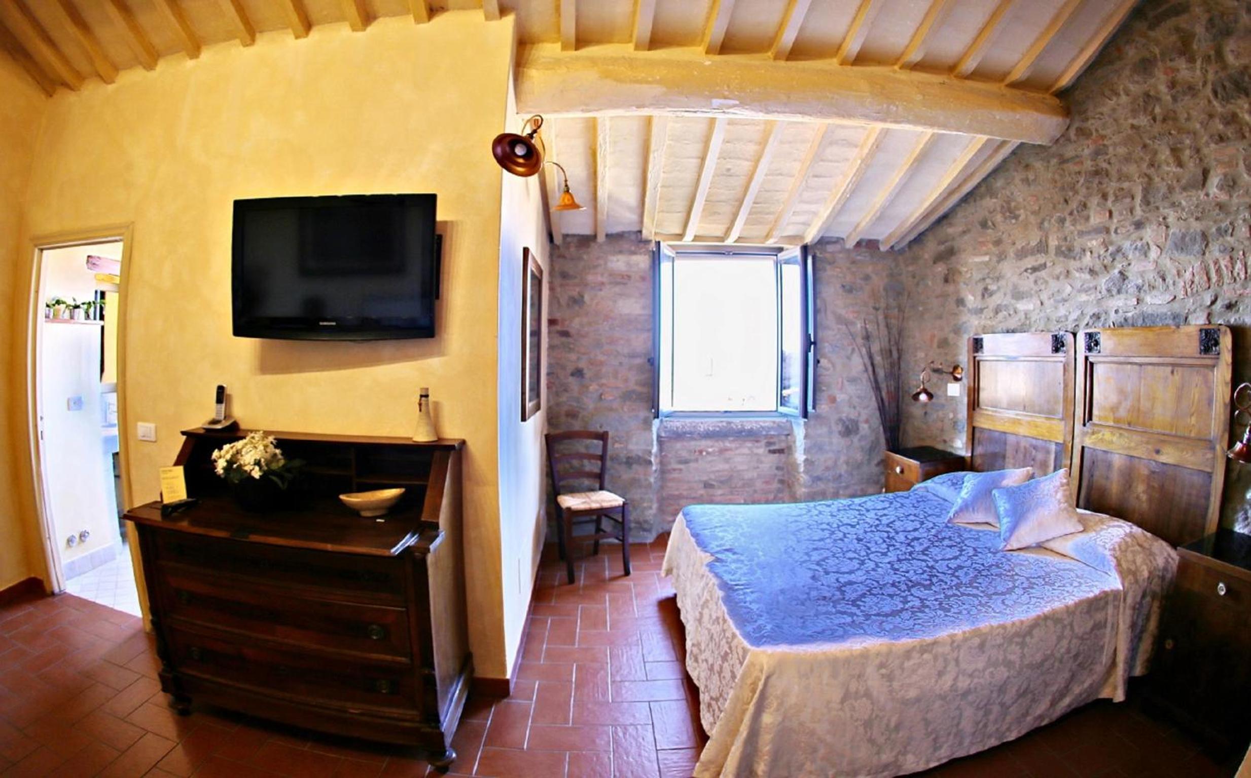 Junior Suite - Photo 1