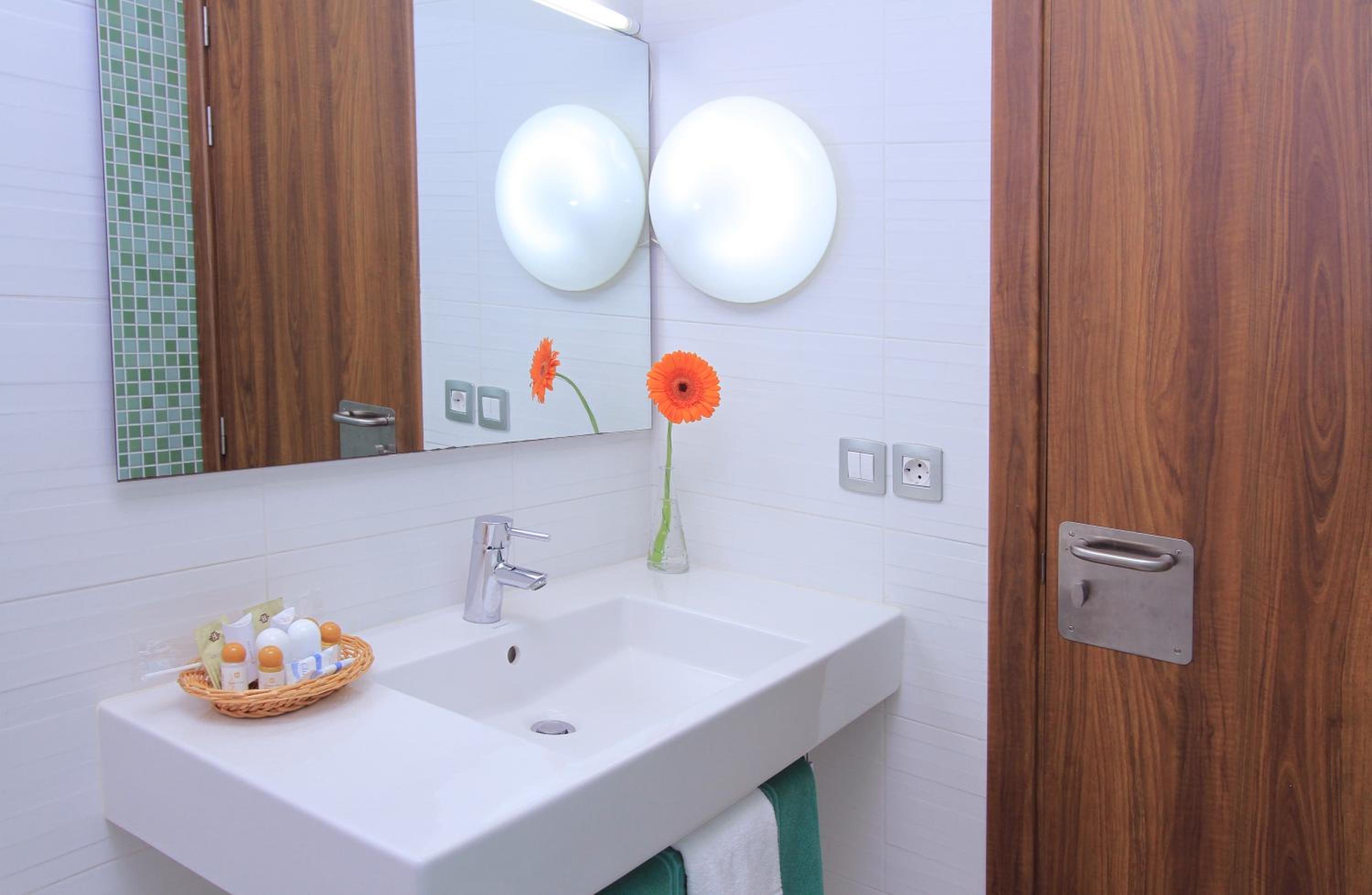 Superior Studio with Solarium (2 Adults) - Photo 10