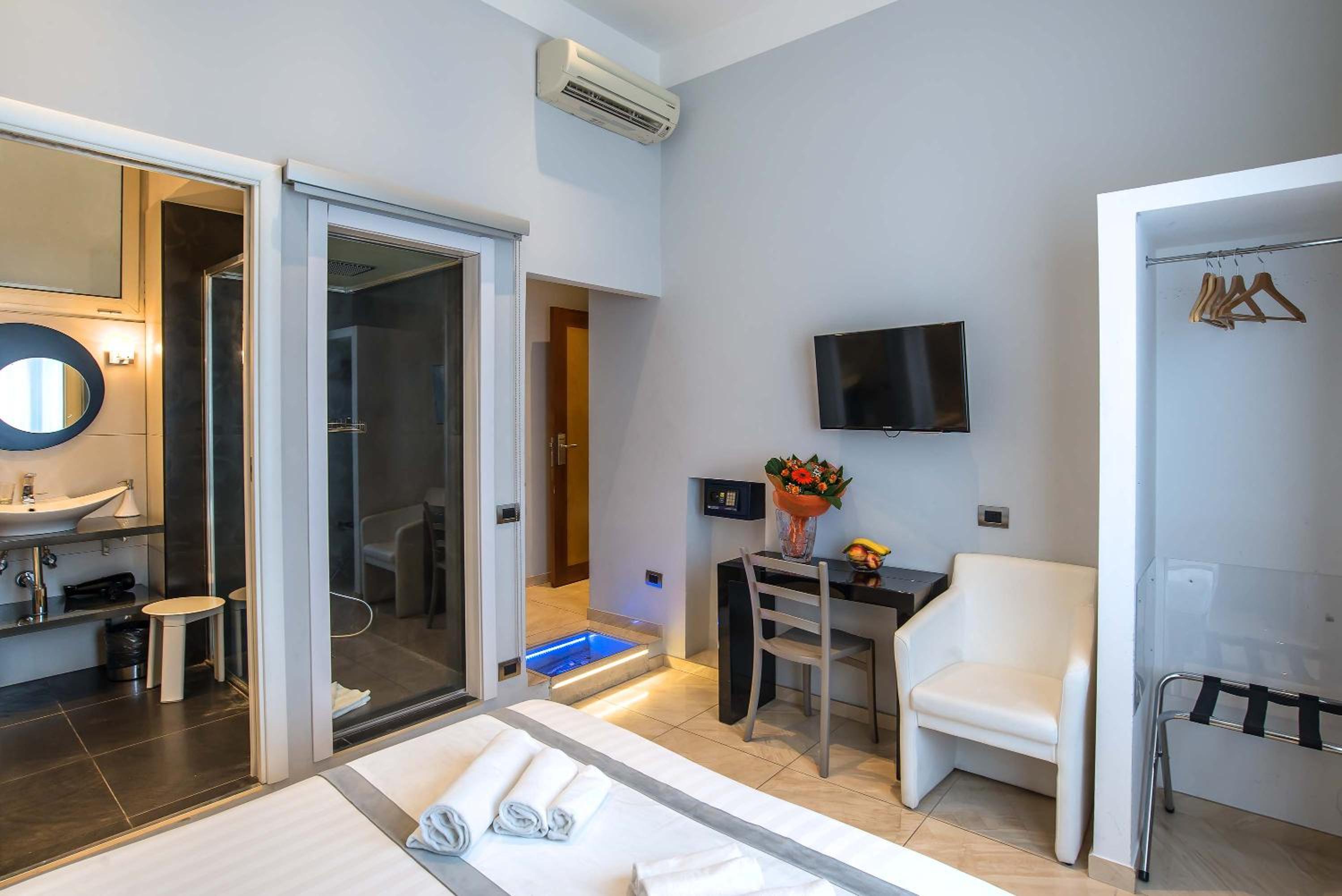 Superior Double Room with View photo 3