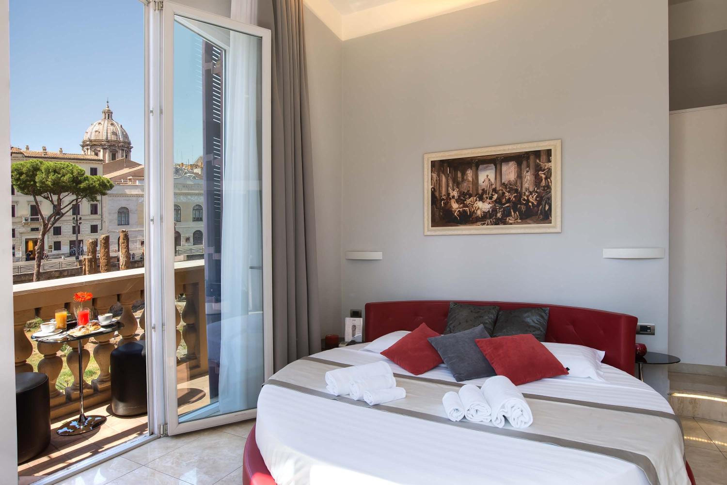 Double Room with Balcony and View photo 1