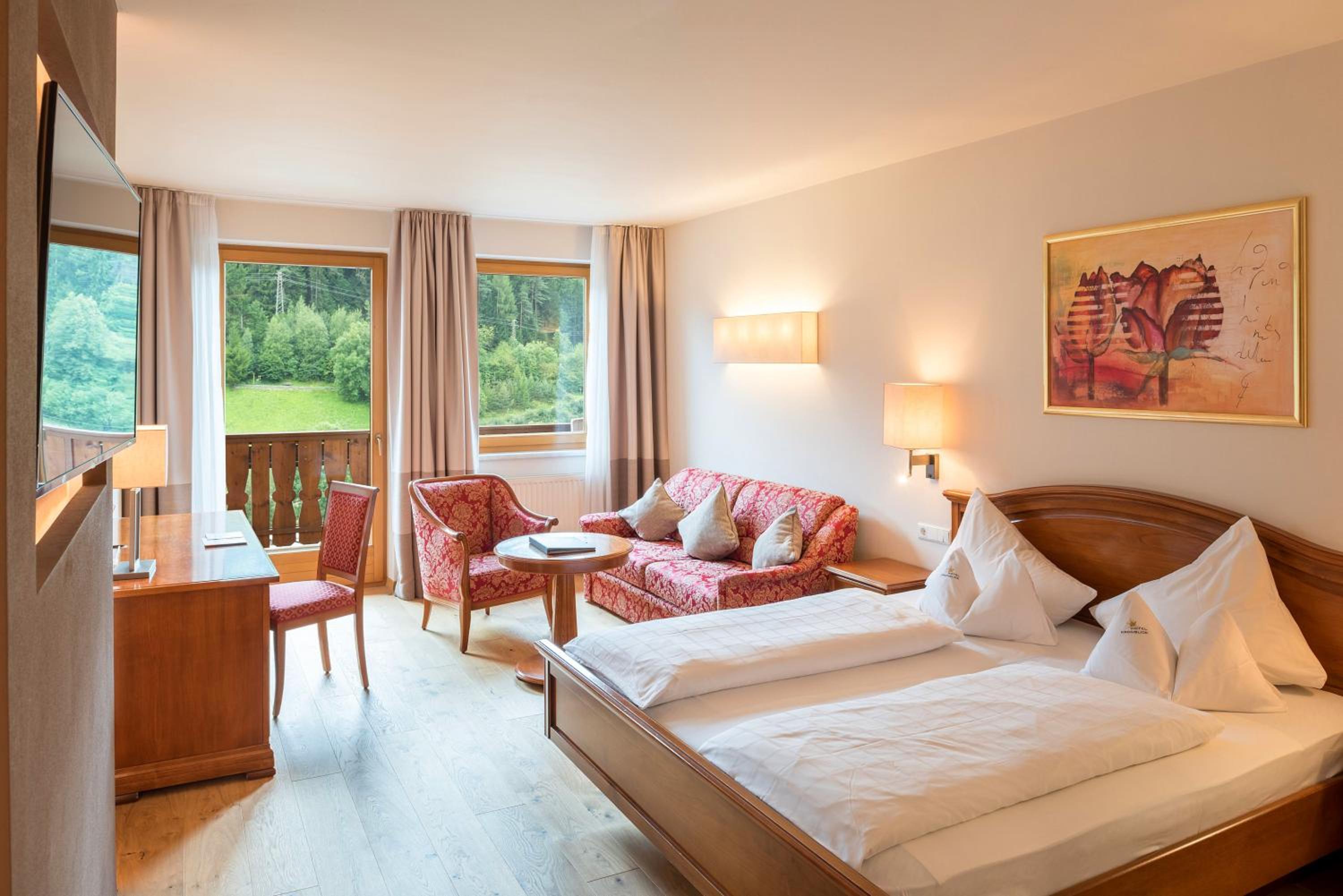 Double Room Dolomite DeLuxe with Balcony - Photo 4