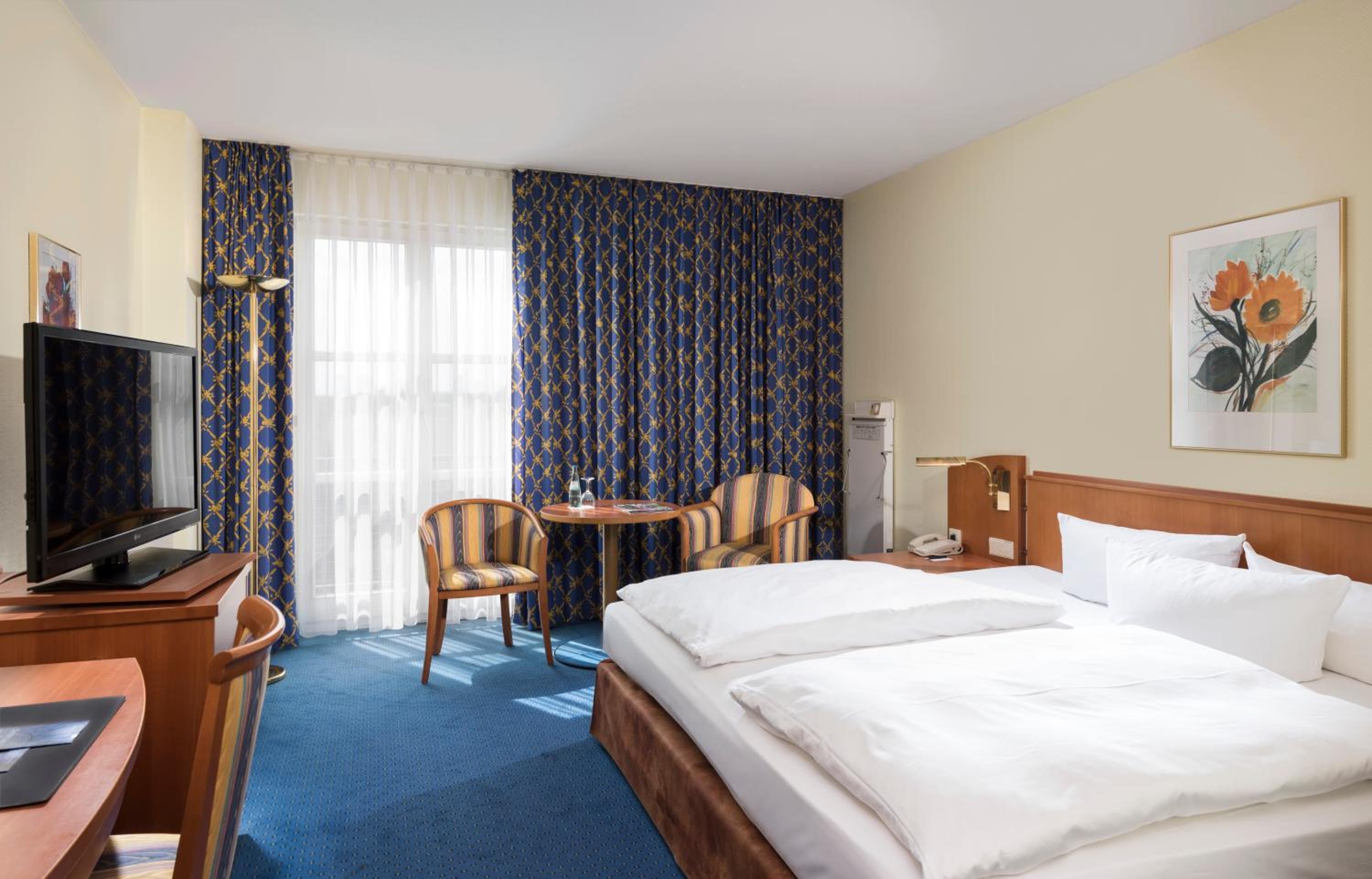 Standard Room - Photo 1