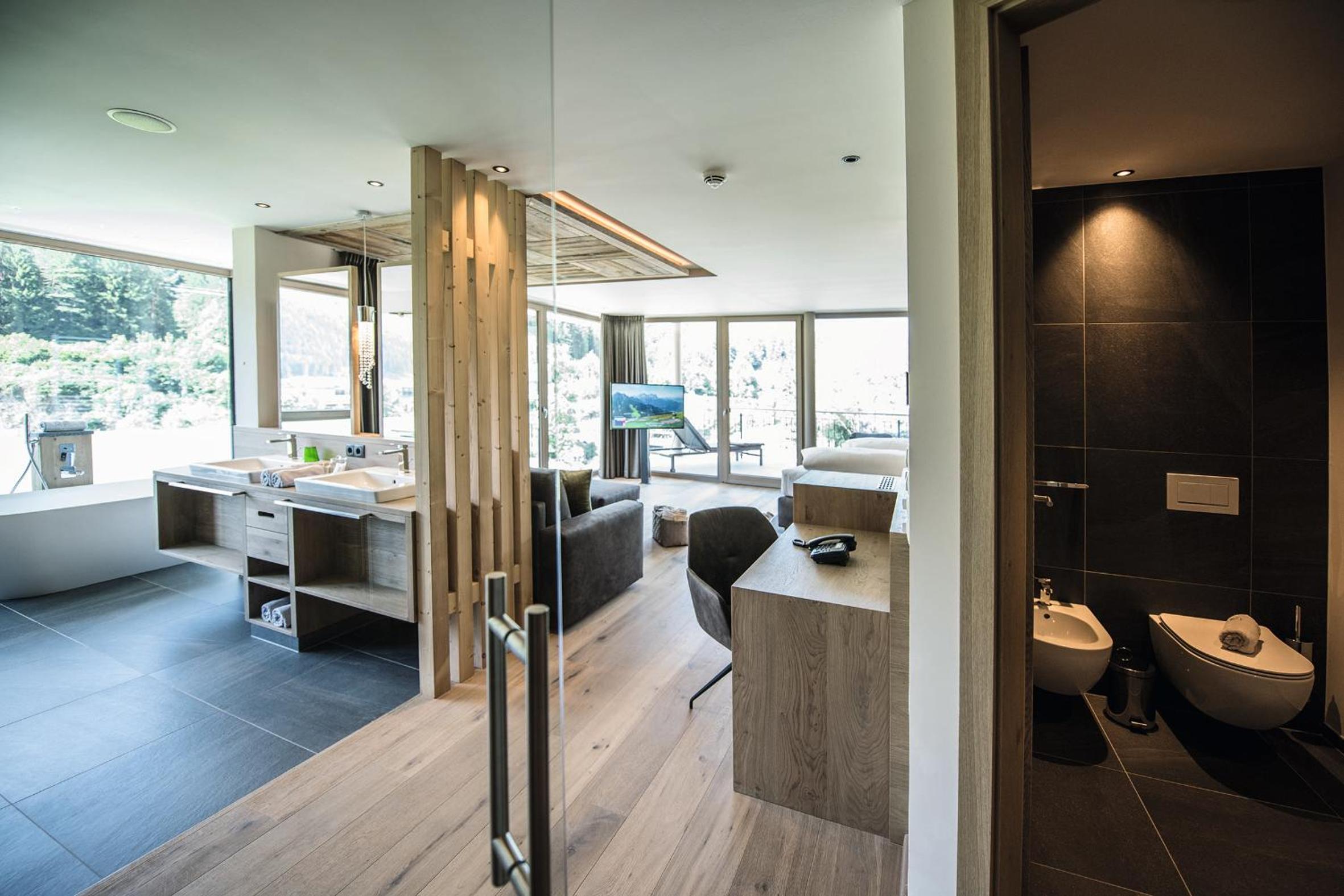 Superior King Suite Wellness Dream - Photo 4