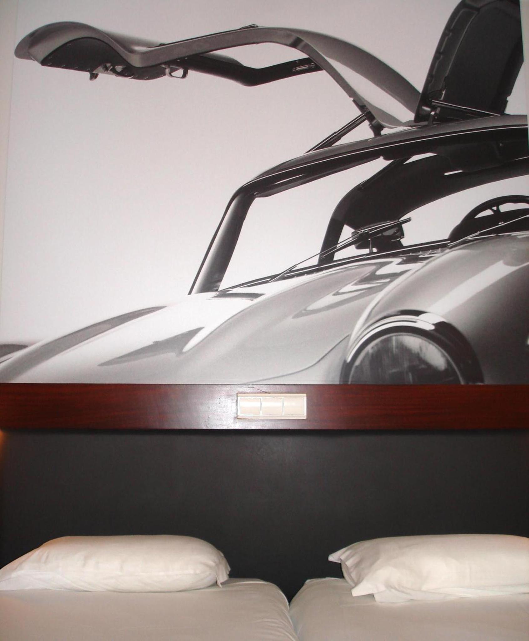 Double Room with Balcony - Photo 5
