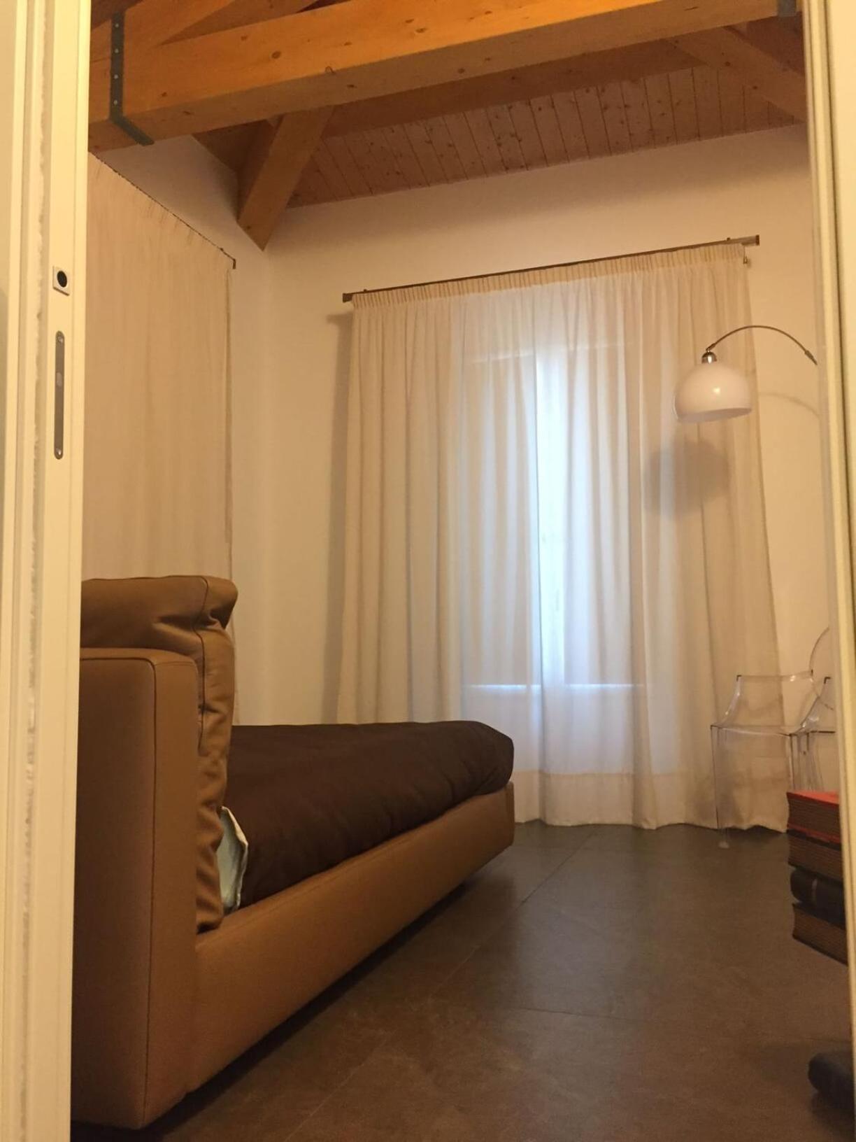 Family Room - Photo 2