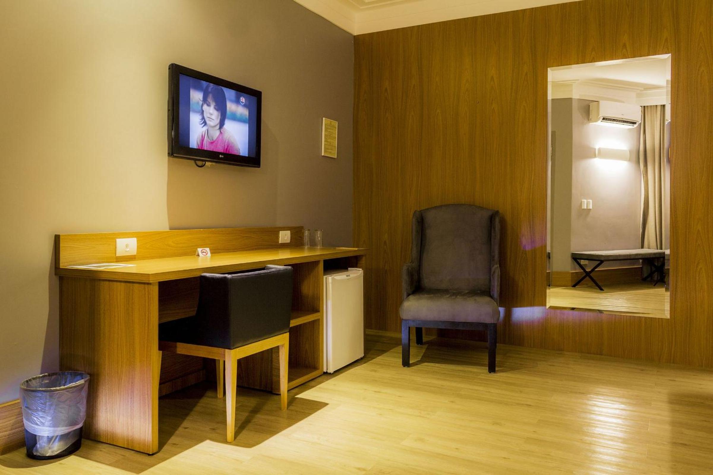 King Suite photo 2