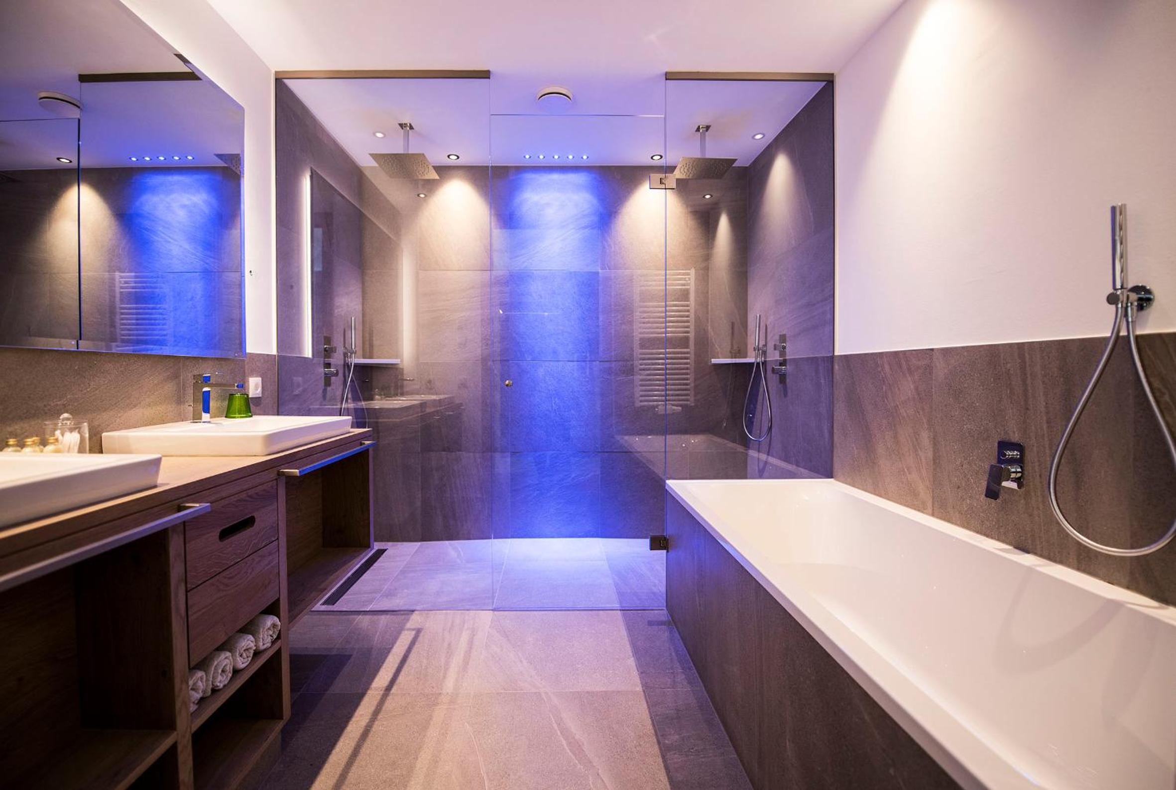 Deluxe King Suite Family Dream - Photo 4