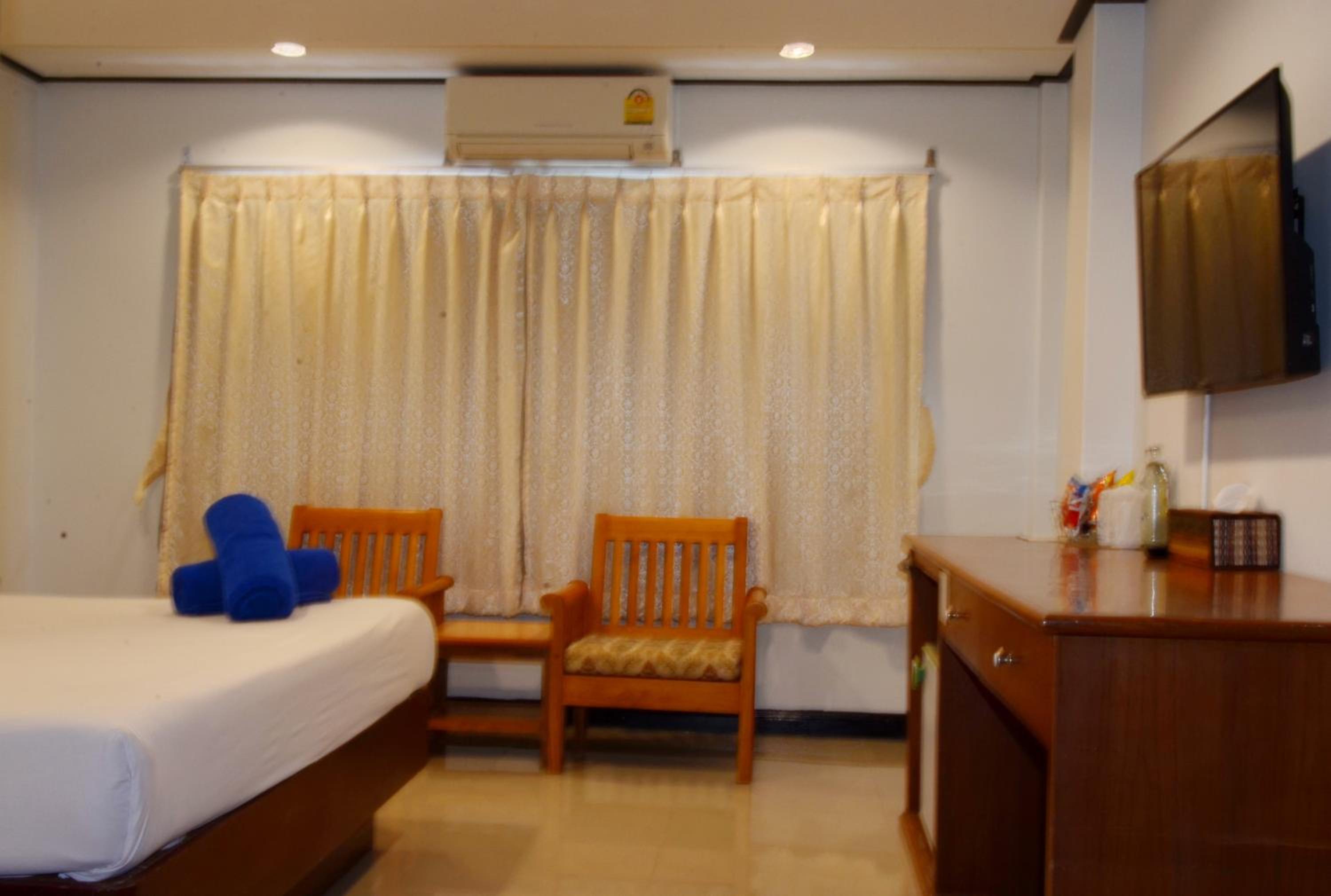 Deluxe Double Room photo 2