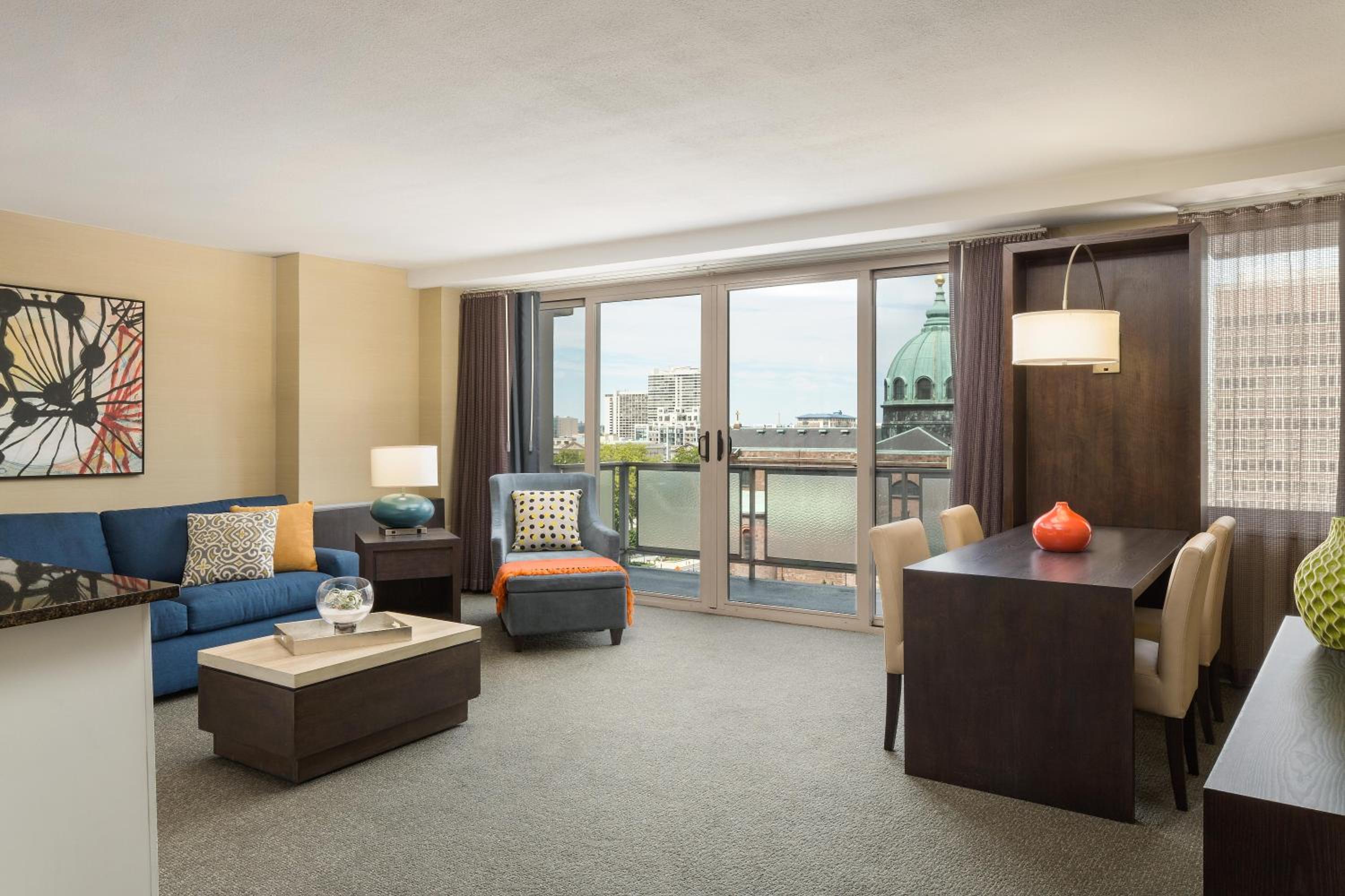 One Bedroom King Suite