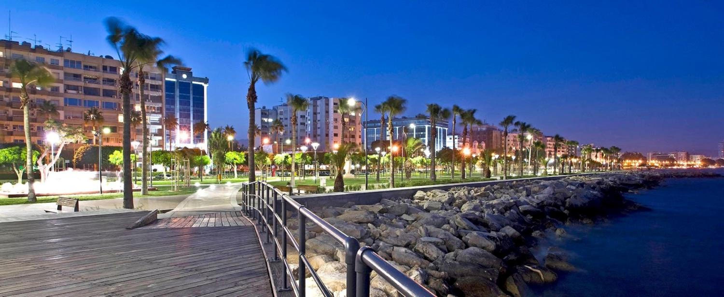 Apartment with Sea View - Photo 47