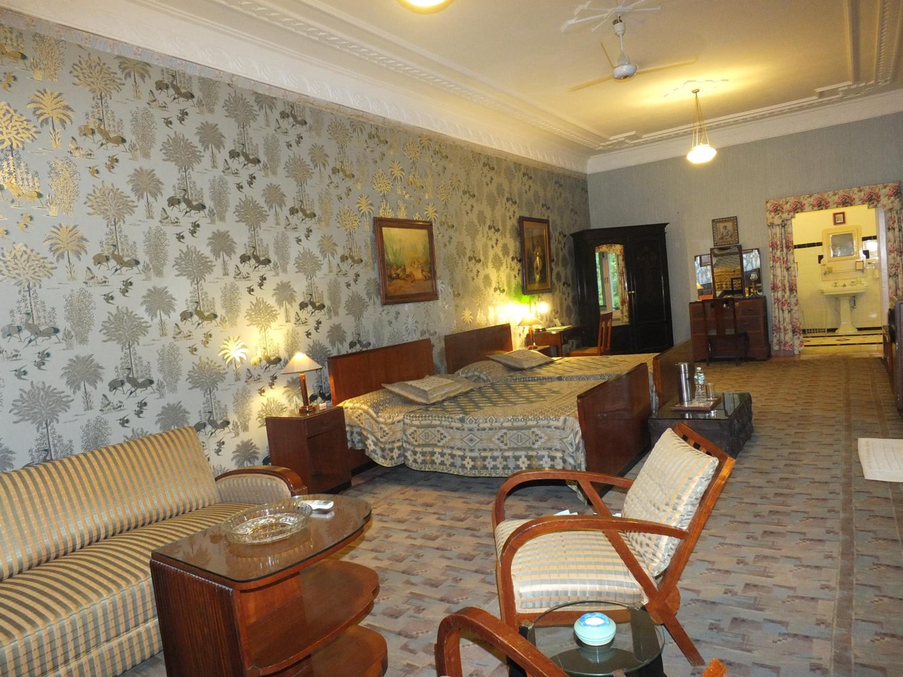 Suite with Garden View - Photo 2