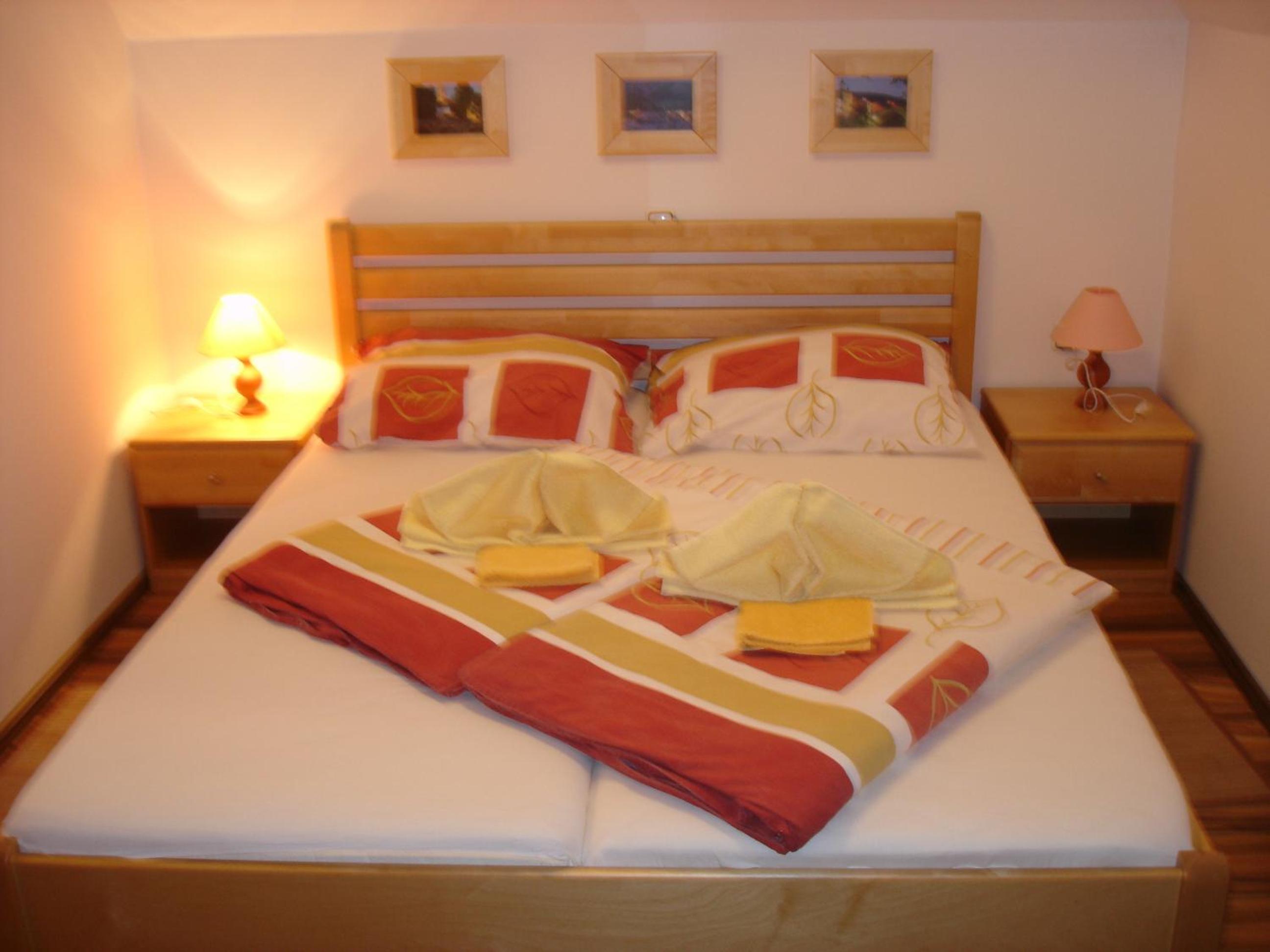 Double Room - Photo 3